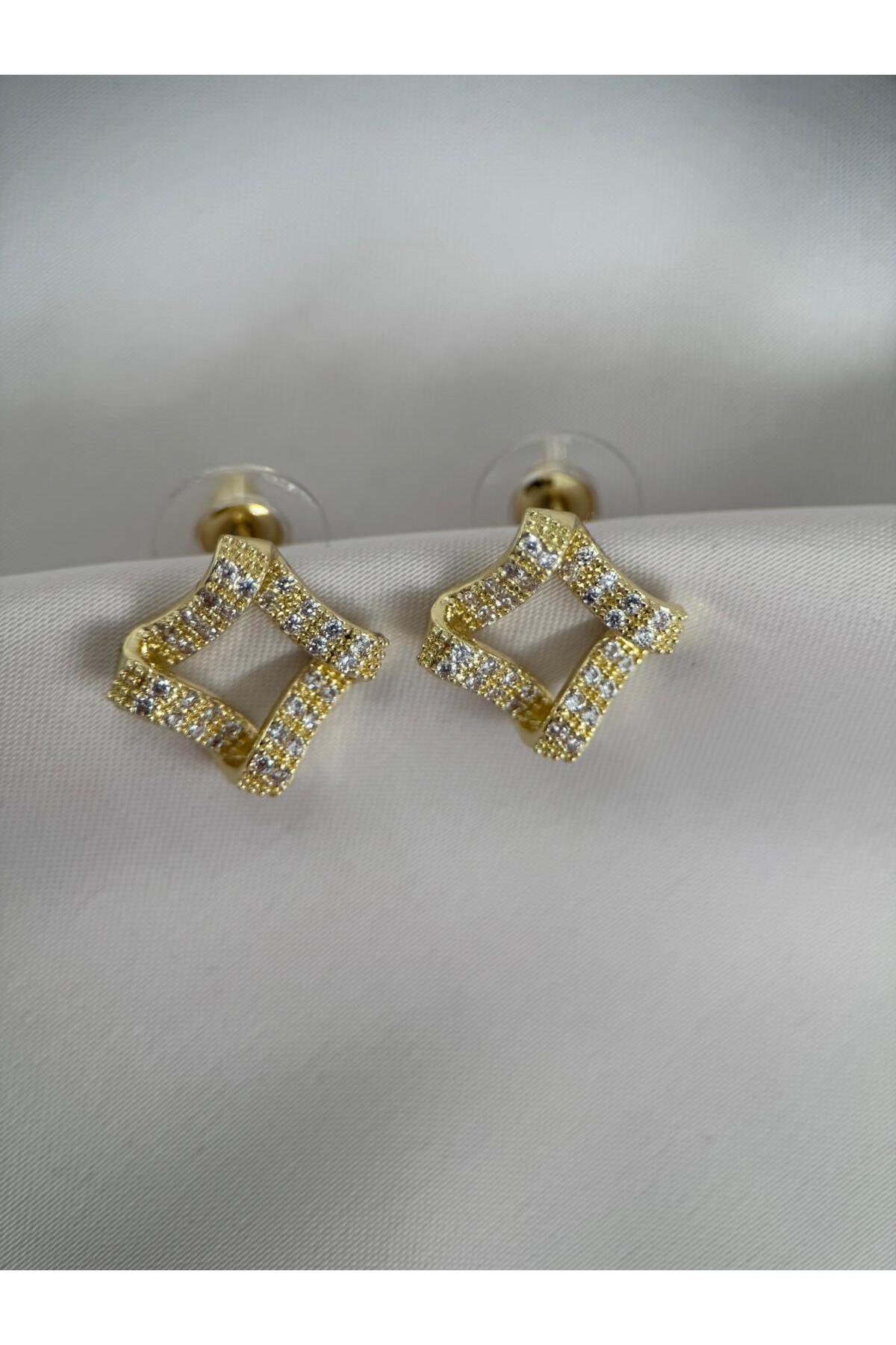 VIP Kare Form Gold Renk Zirkon Taşlı Çelik Küpe