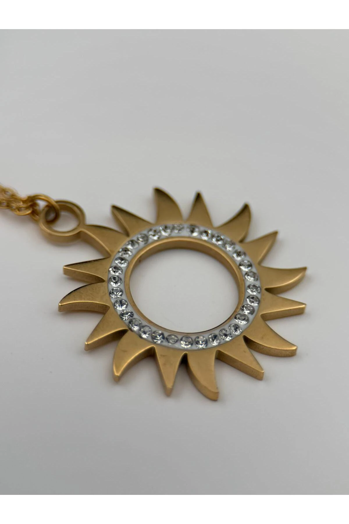 Zarif Gold Güneş Figürlü Taş Detaylı 40+5CM Ayarlanabilir Kararmaz Çelik Kadın Kolye
