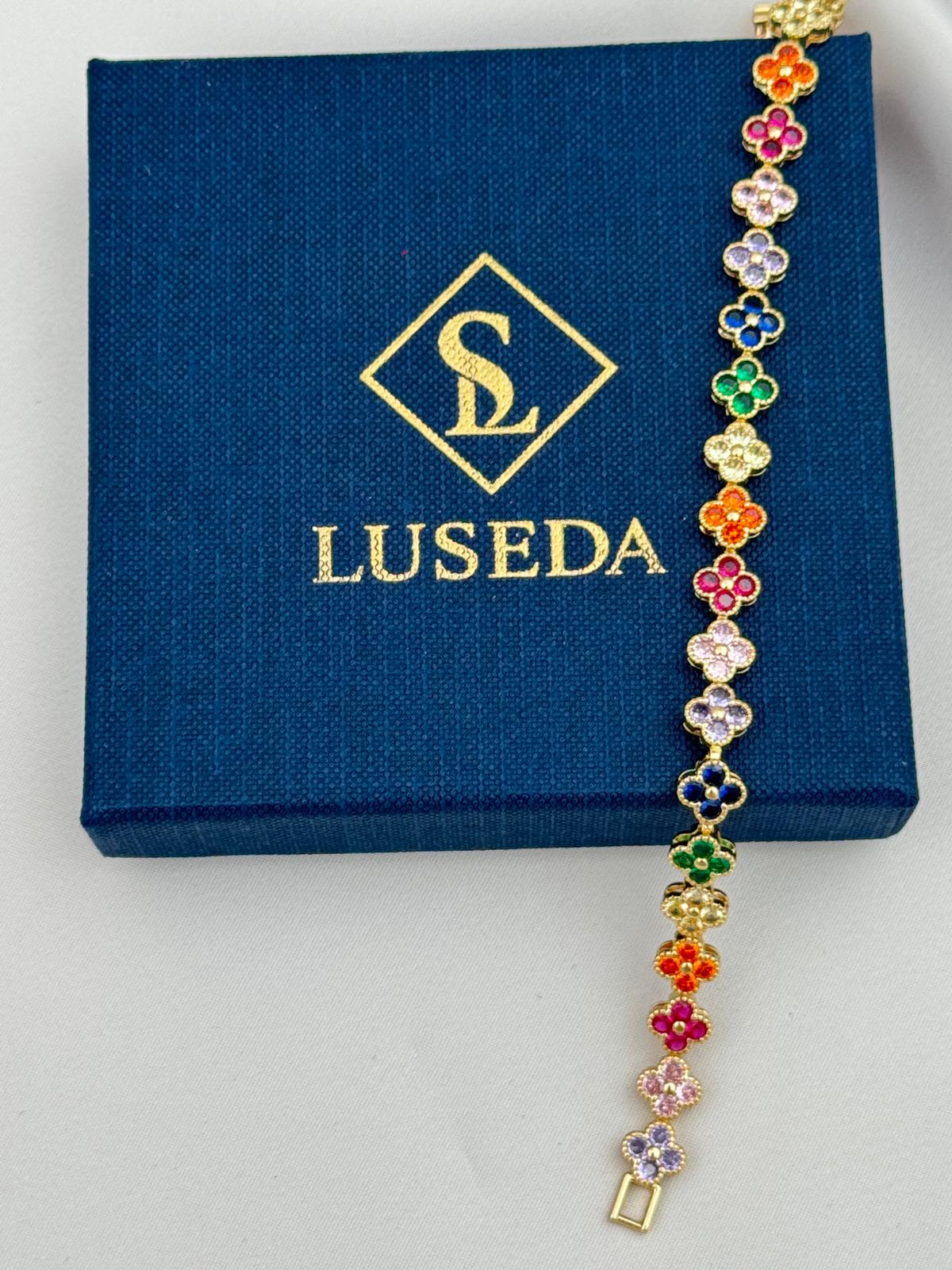 Renkli Taşlı Yonca Model Kararmaz 17CM Gold Renk VİP Bileklik