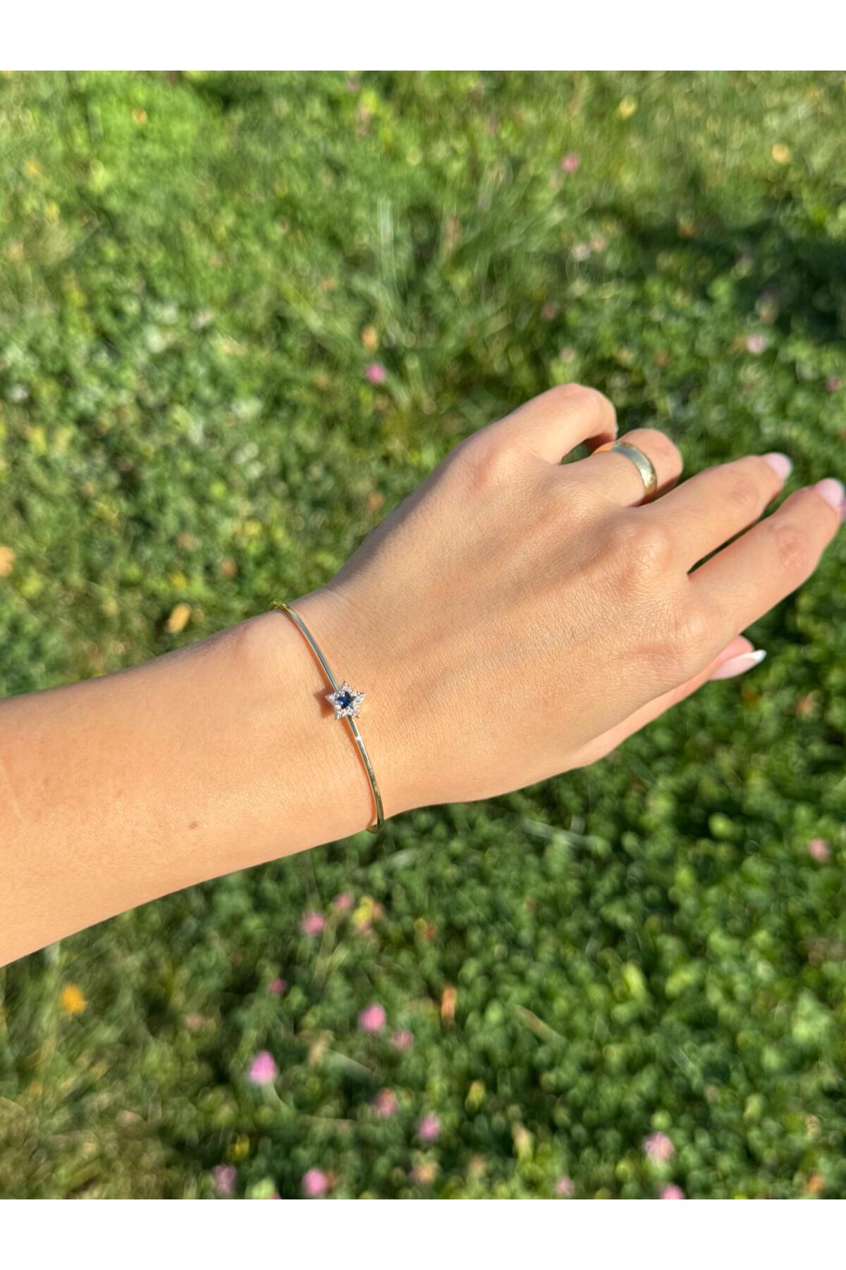 Lacivert Taşlı Yıldız Figürlü Ayarlanabilir Gold Bileklik