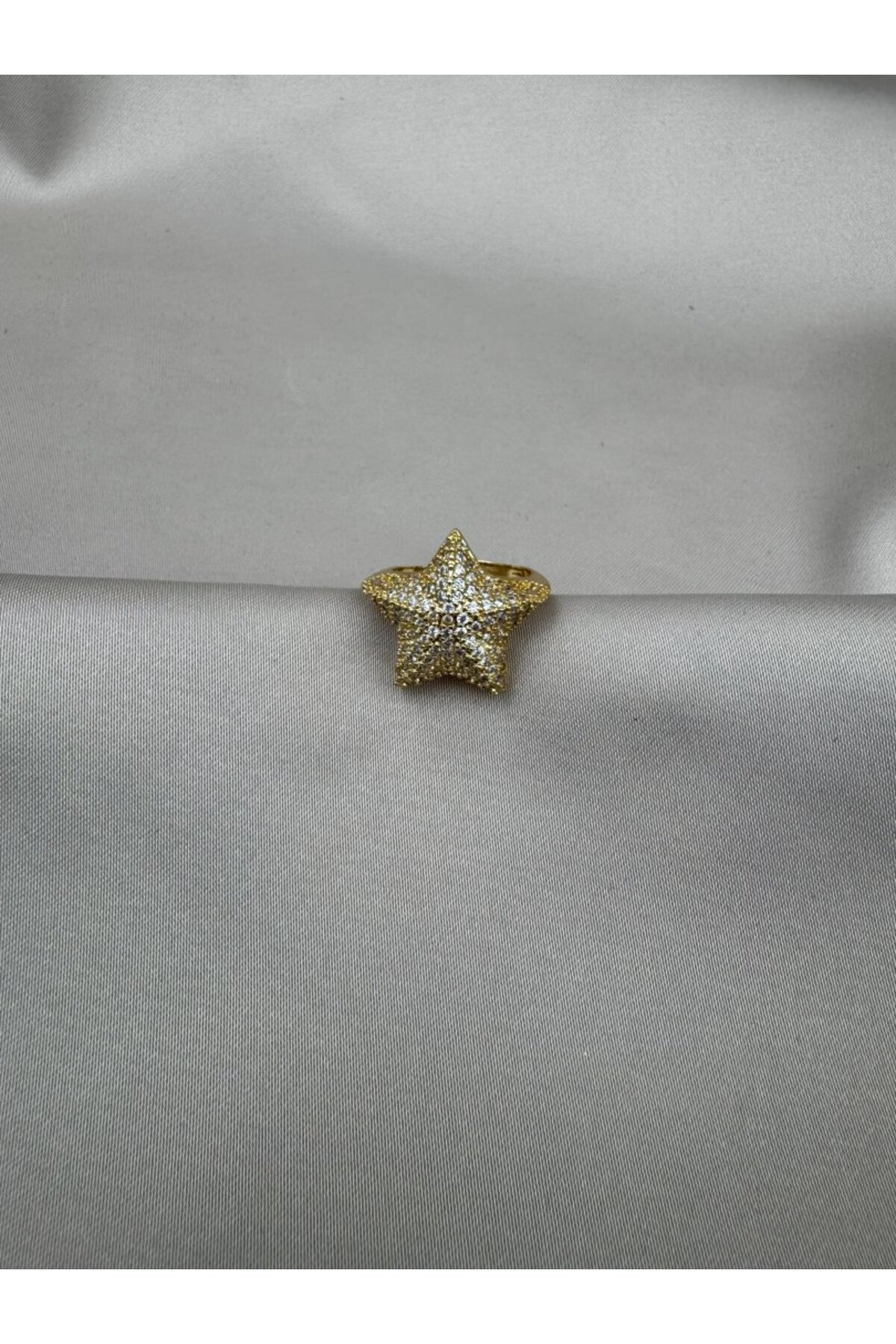 Gold Renk Kararmaz Yıldız Taşlı Kadın Yüzük