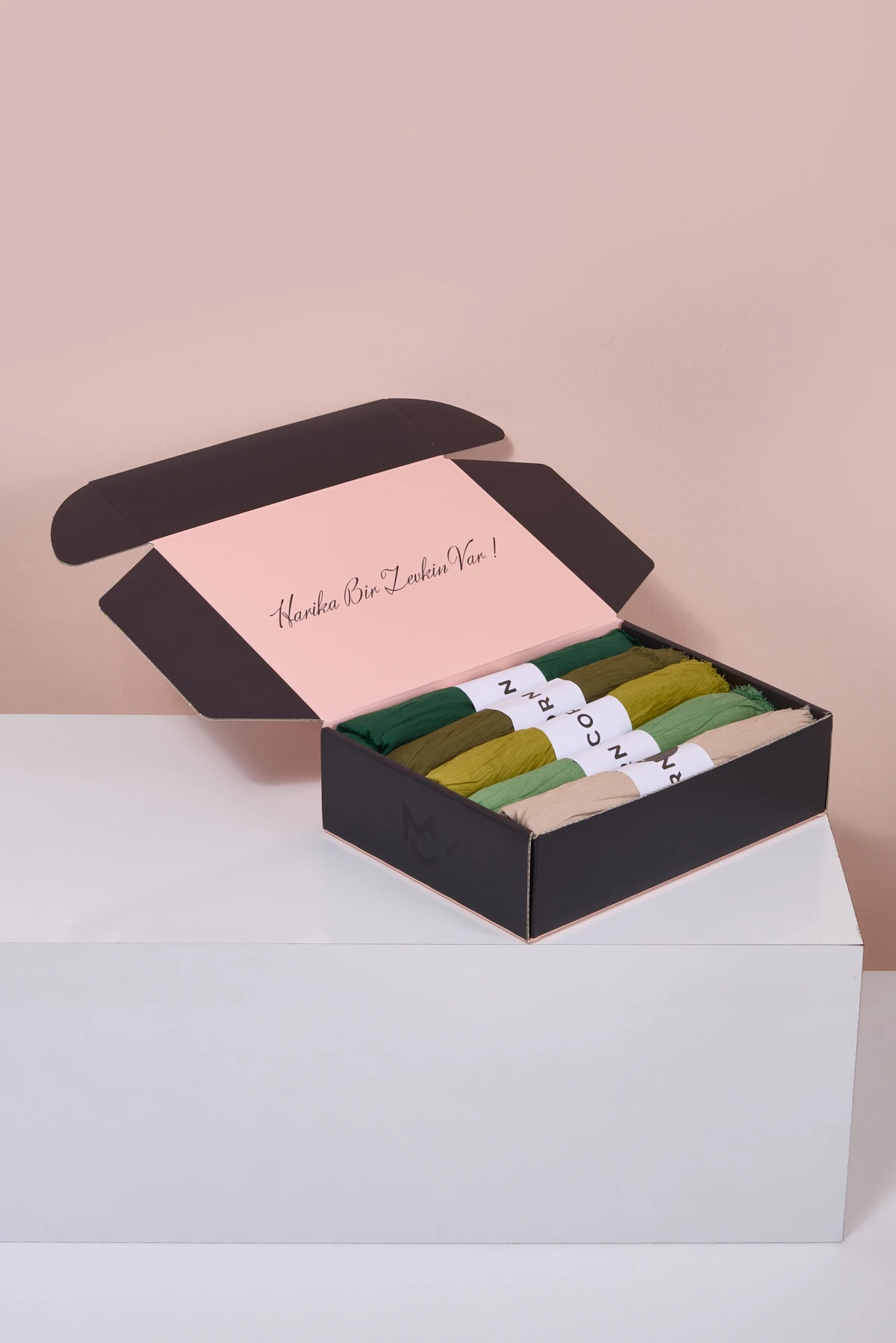 Piliseli Bambu Şal Color Box