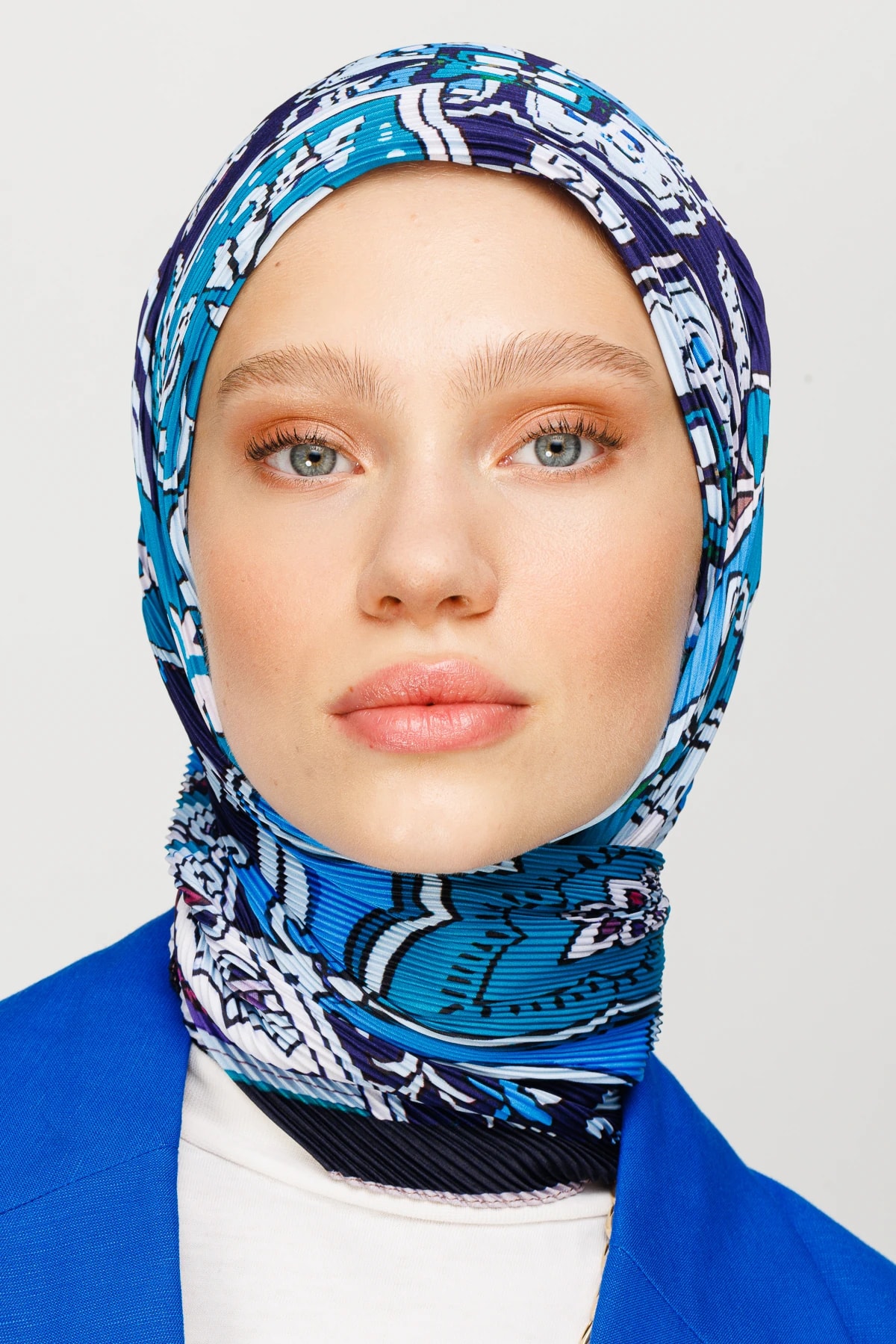 وشاح مطوي بنقشة 40 رقعة - الأزرق الداكن