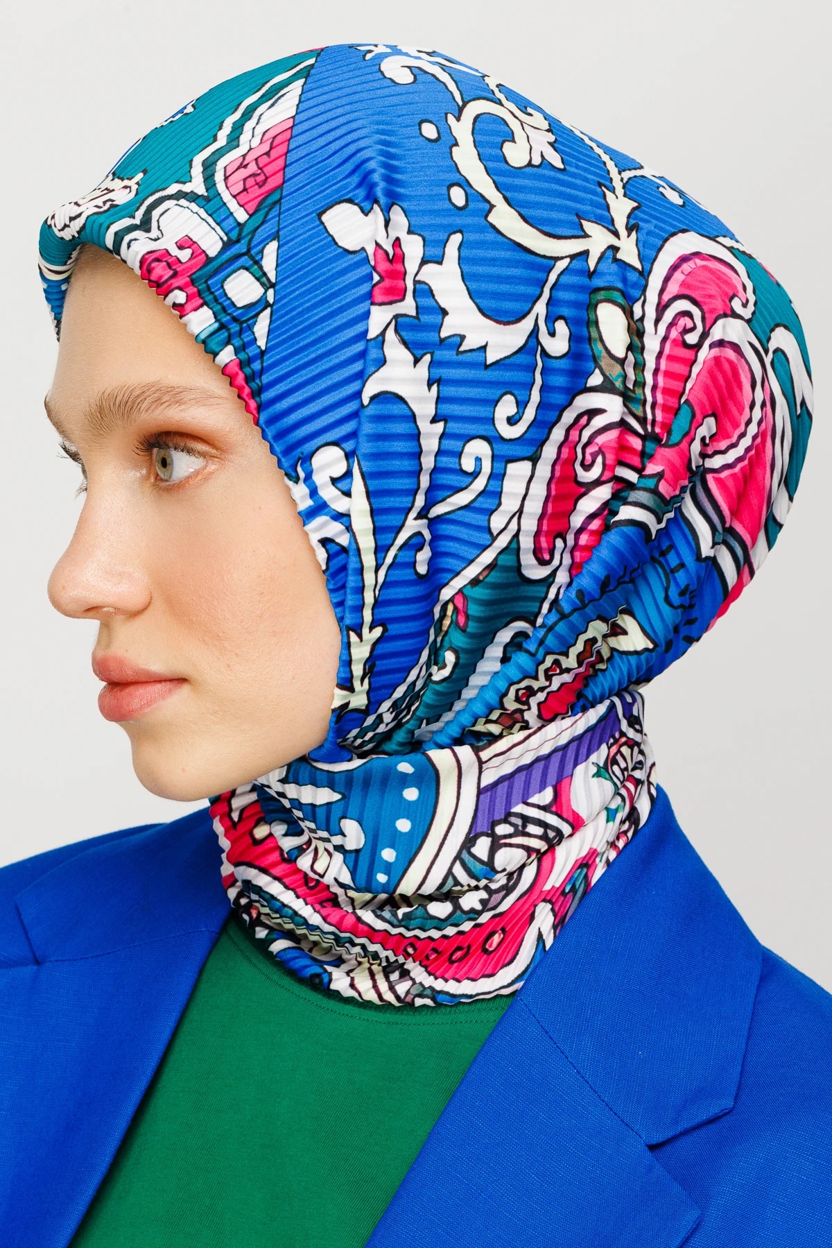 وشاح مطوي بنقشة 40 رقعة - ساكس بلو