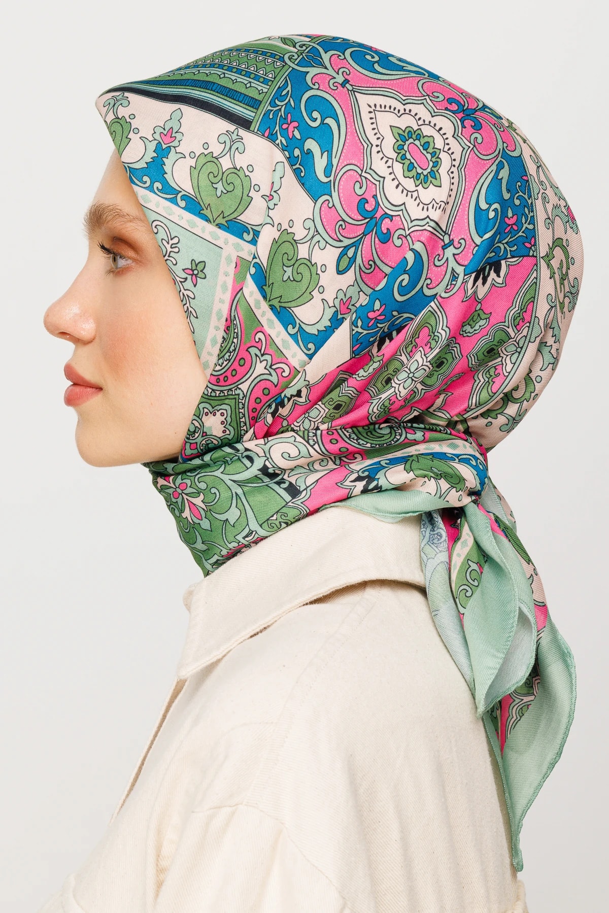 وشاح ناعم رقمي بنقشة 40 رقعة - أخضر مائي