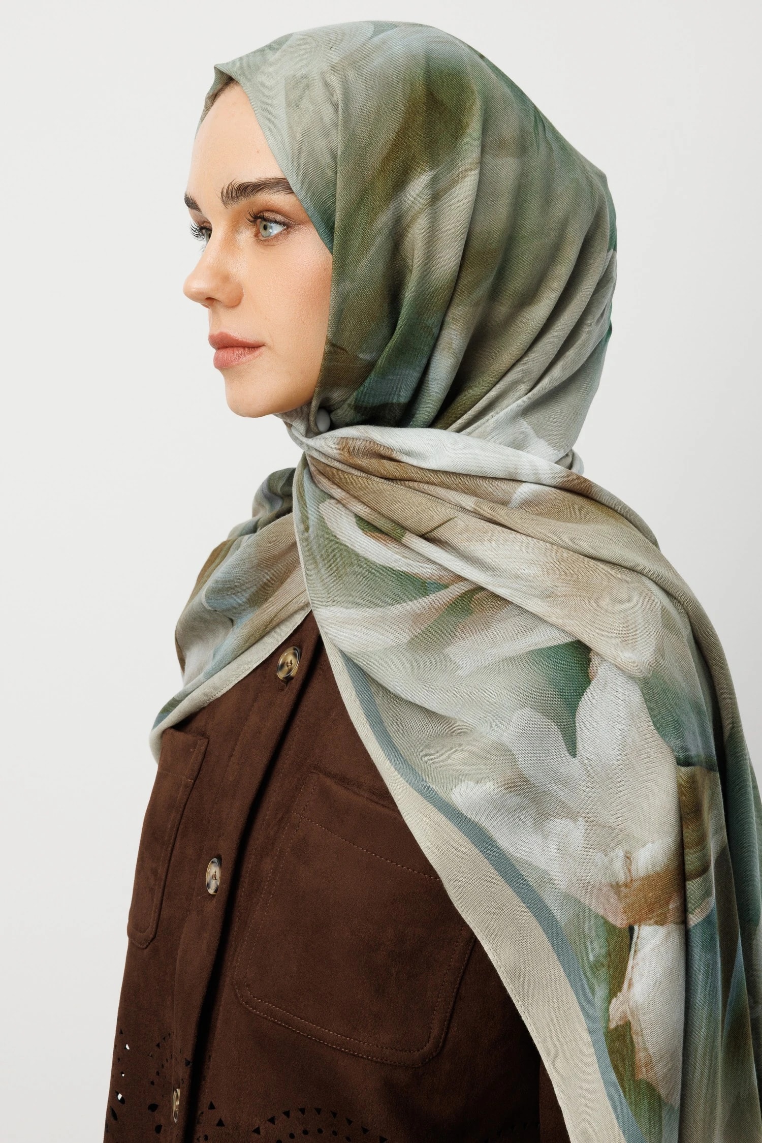 شال رامي بنمط فلور - حكيم