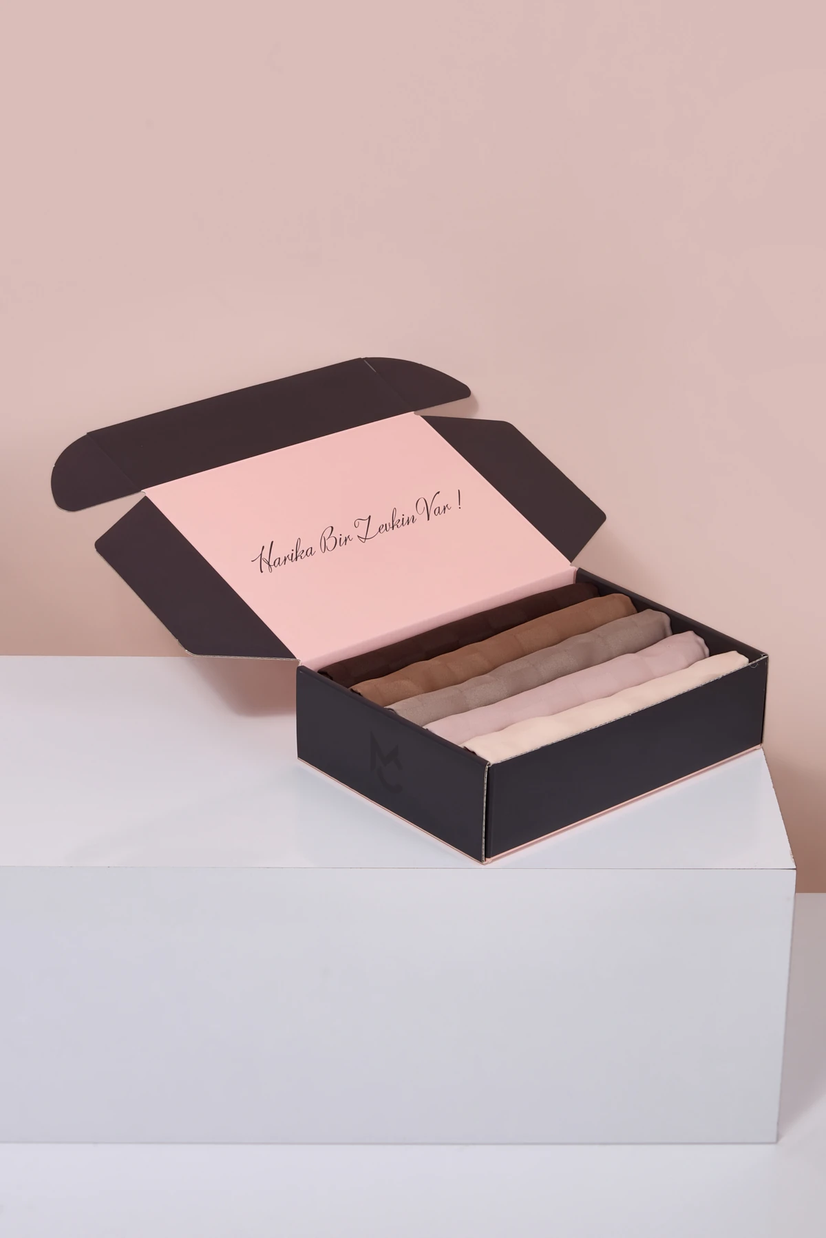 İpeksi Jakar Şal - Dama Desen Color Box