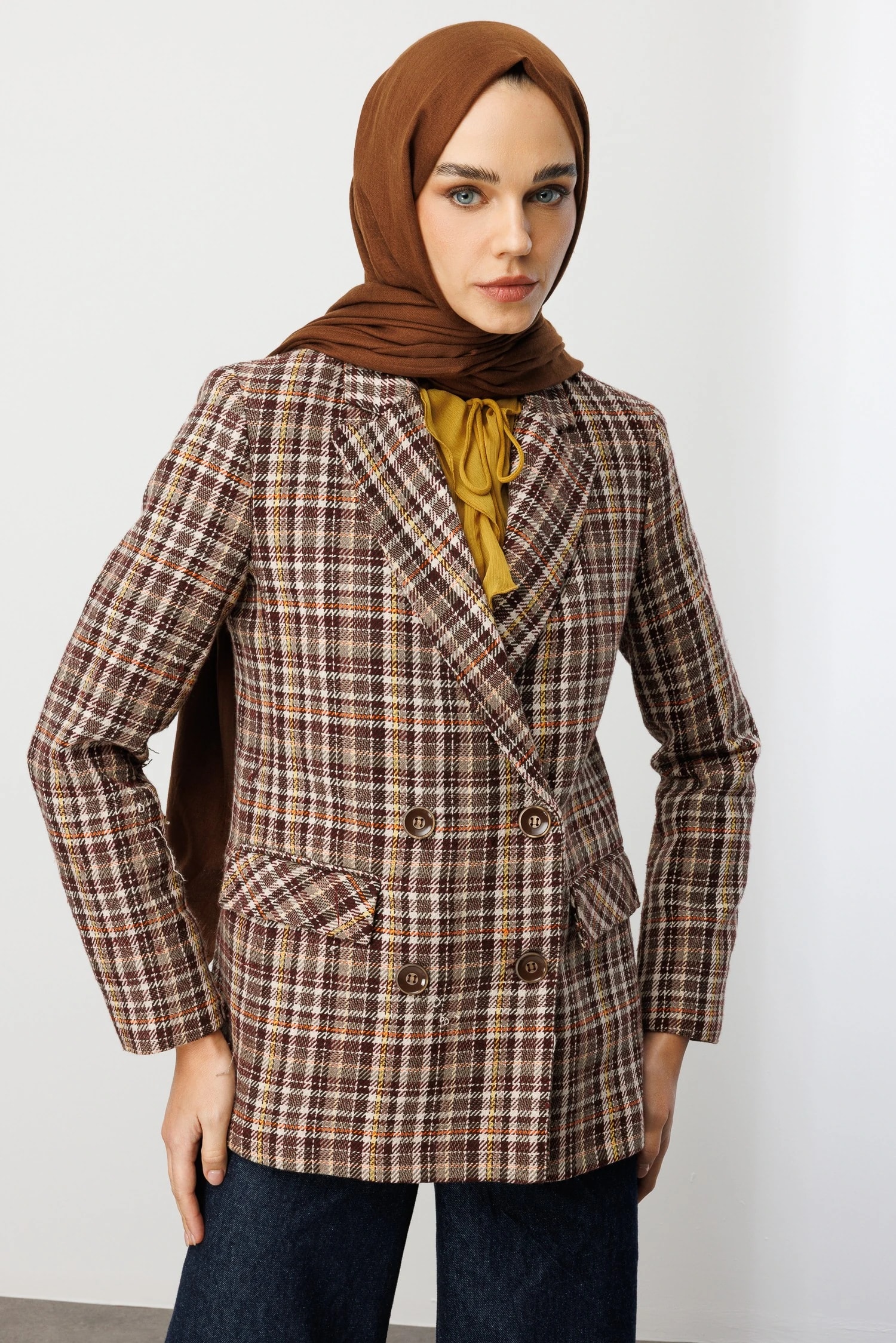 شال دبي - القهوة المرة