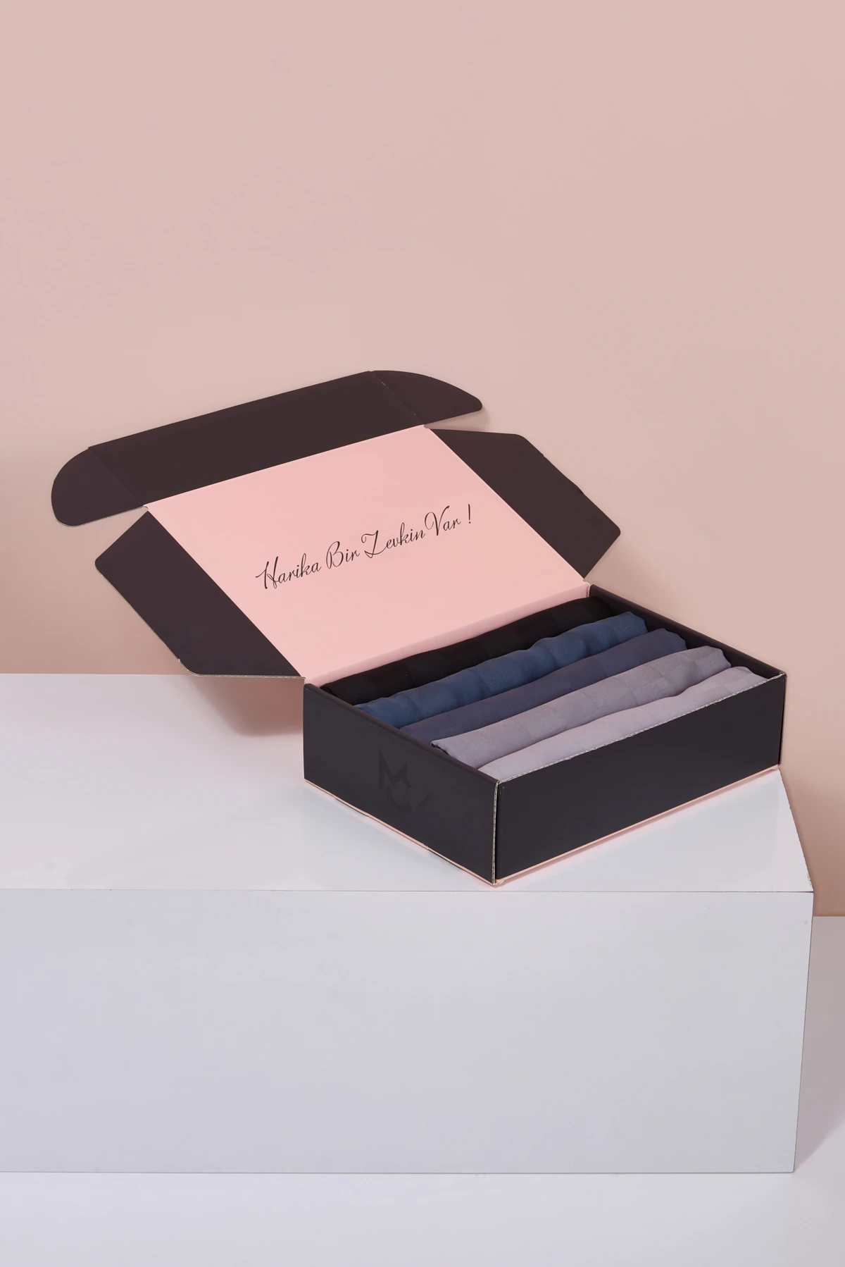 İpeksi Jakar Şal - Dama Desen Color Box