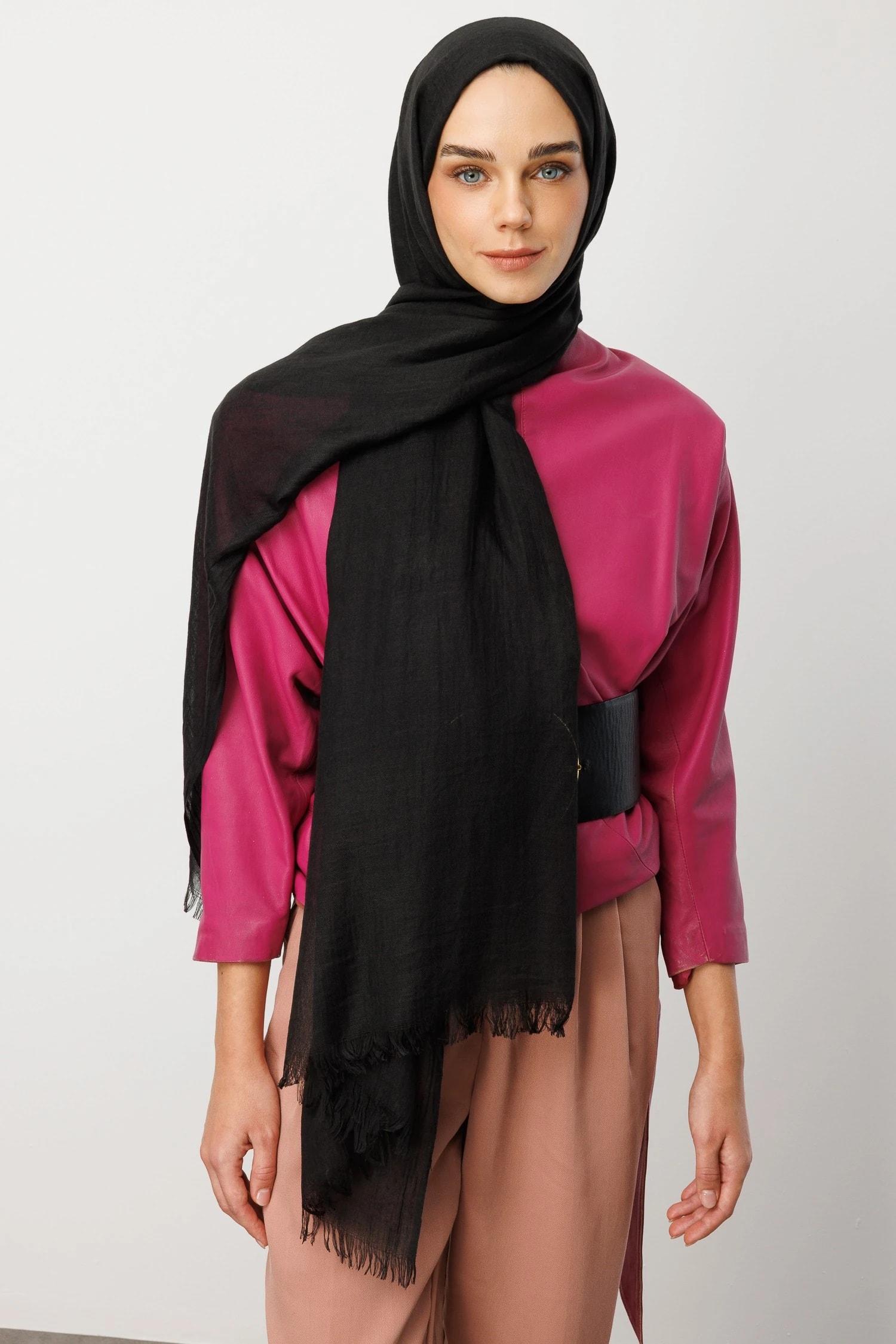 شال دبي - أسود