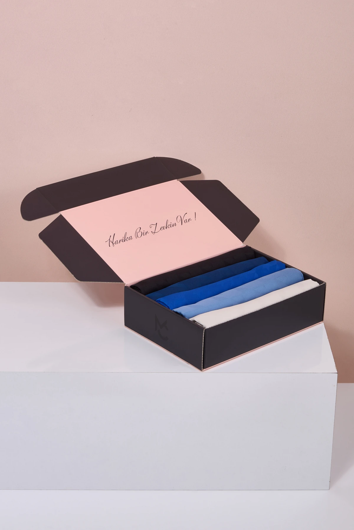 İpeksi Jakar Şal - Kazayağı Desen Color Box