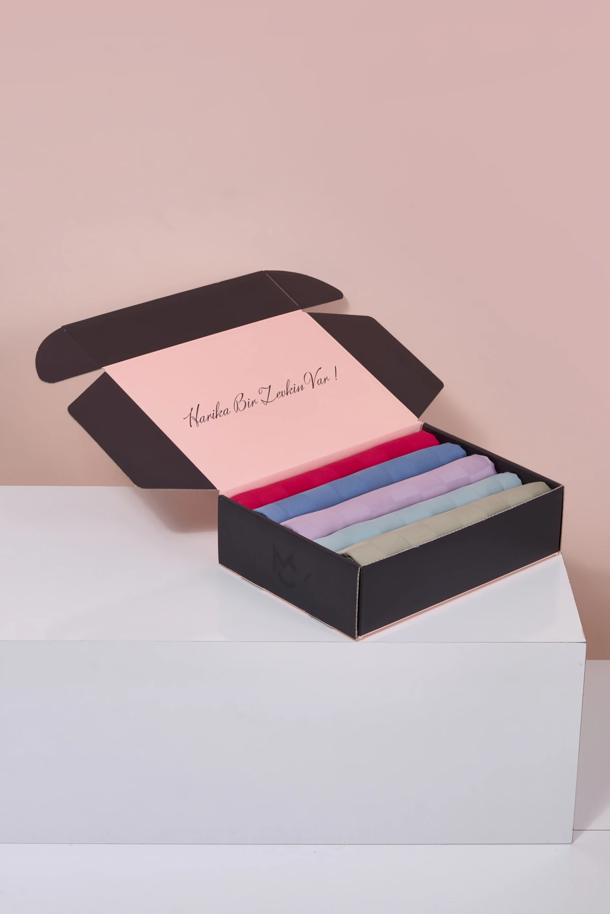 İpeksi Jakar Şal - Dama Desen Color Box