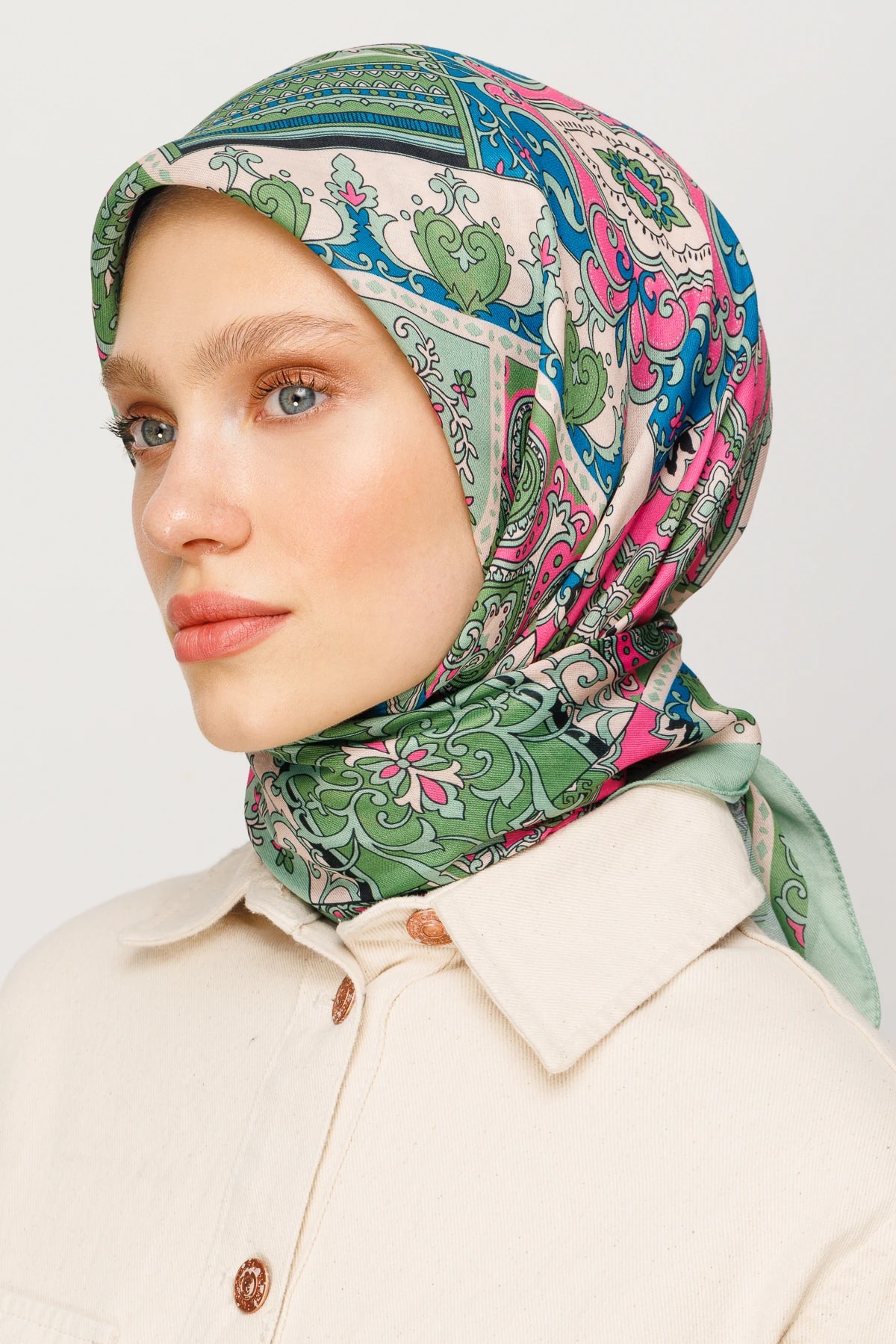 وشاح ناعم رقمي بنقشة 40 رقعة - أخضر مائي