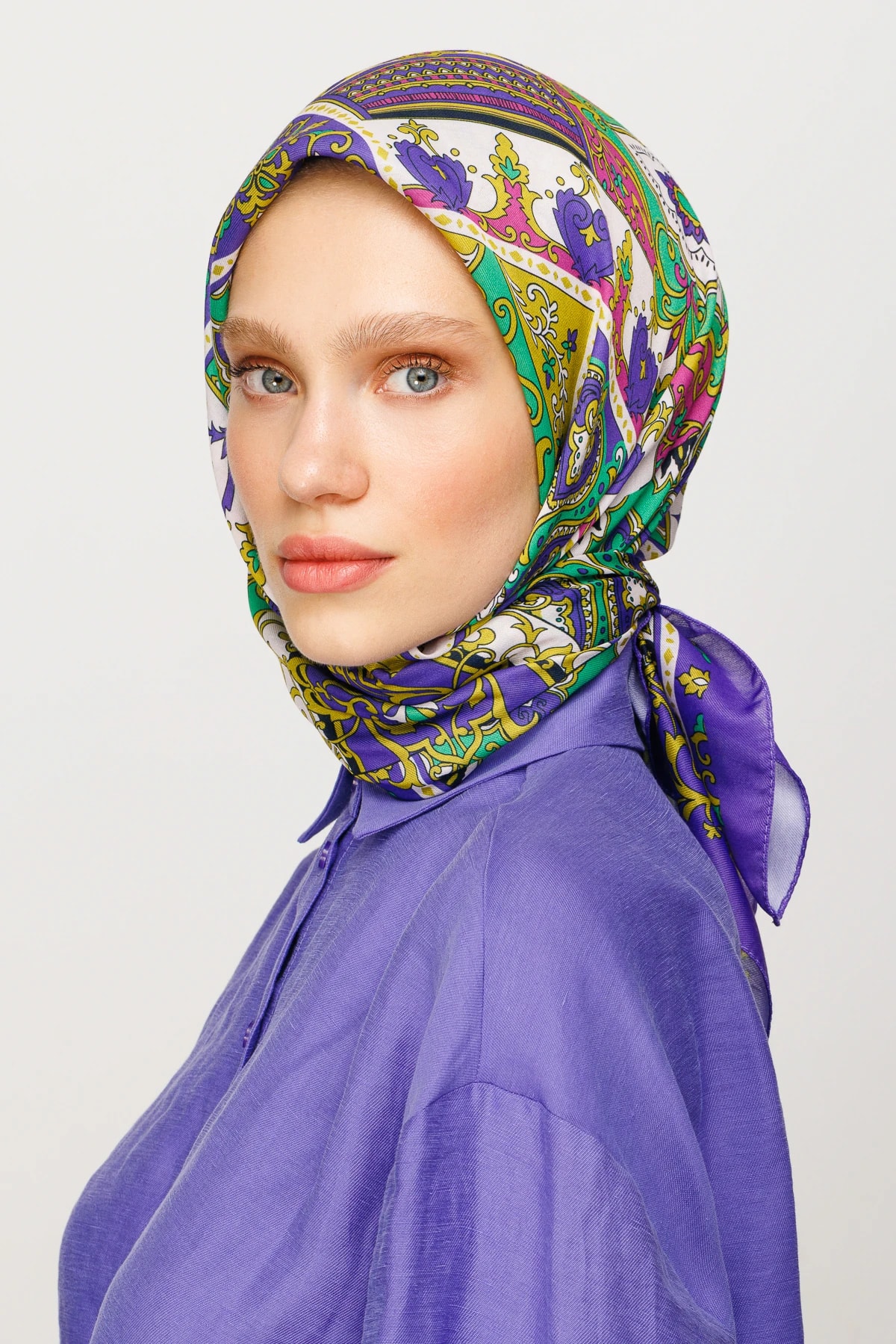 وشاح ناعم رقمي بنقشة 40 رقعة - الخزامى