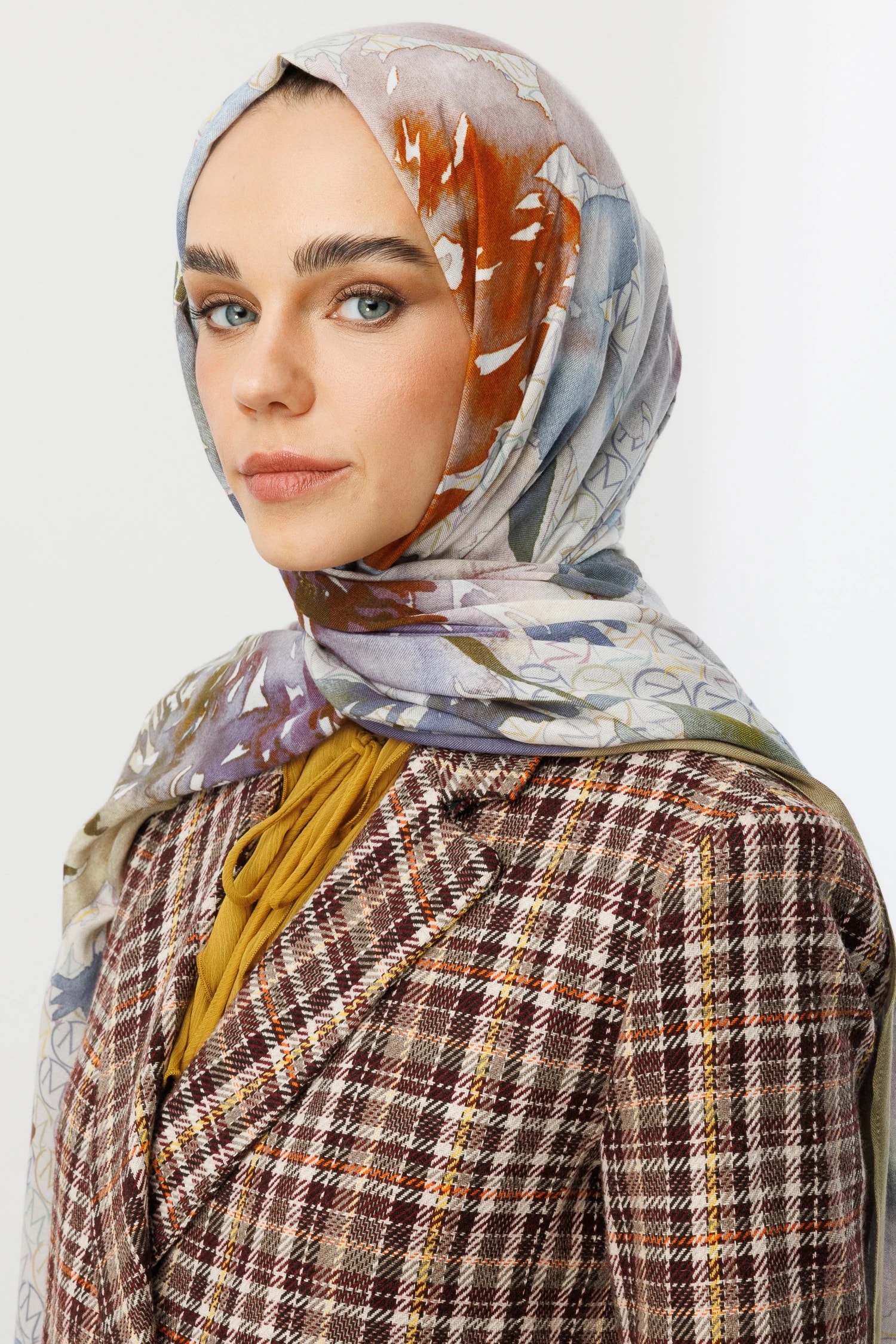 شال رامي بنمط MC - الخزامى