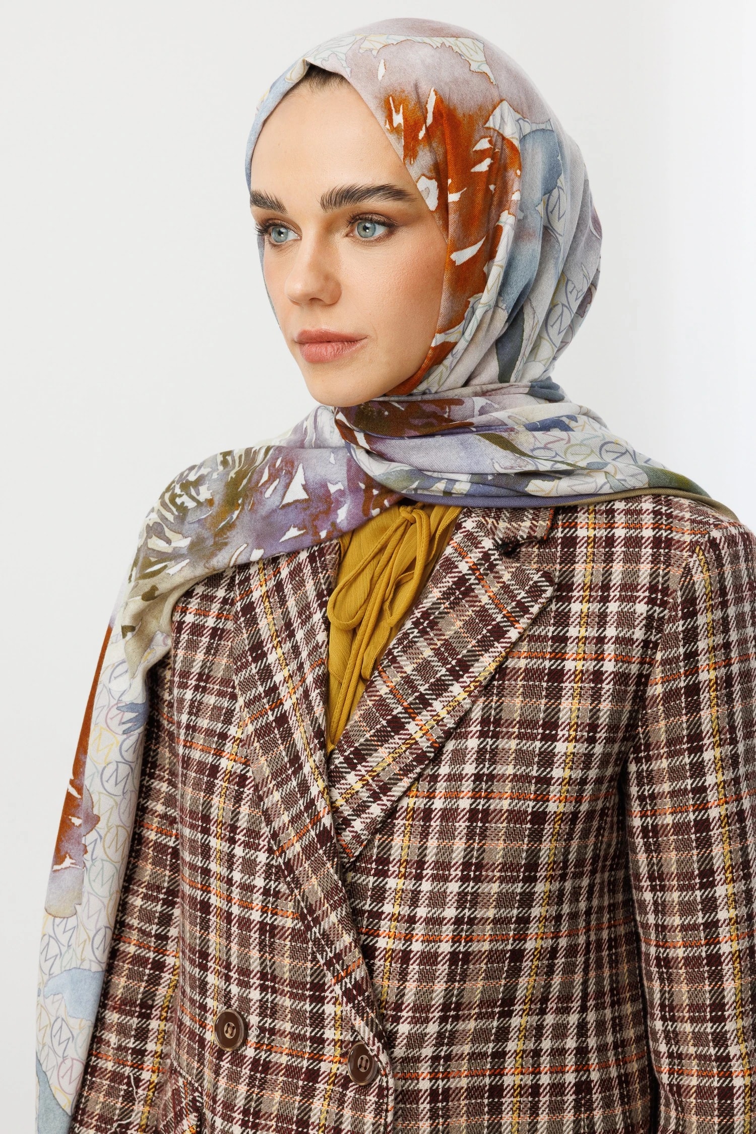 شال رامي بنمط MC - الخزامى