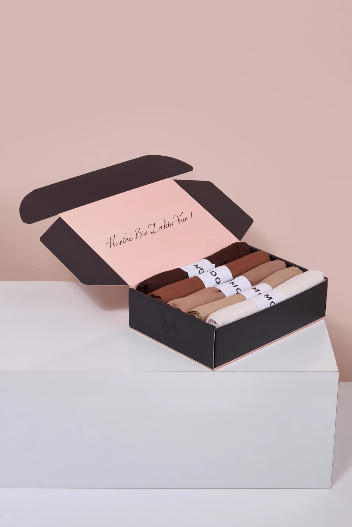 Pamuk Kraş Şal Color Box