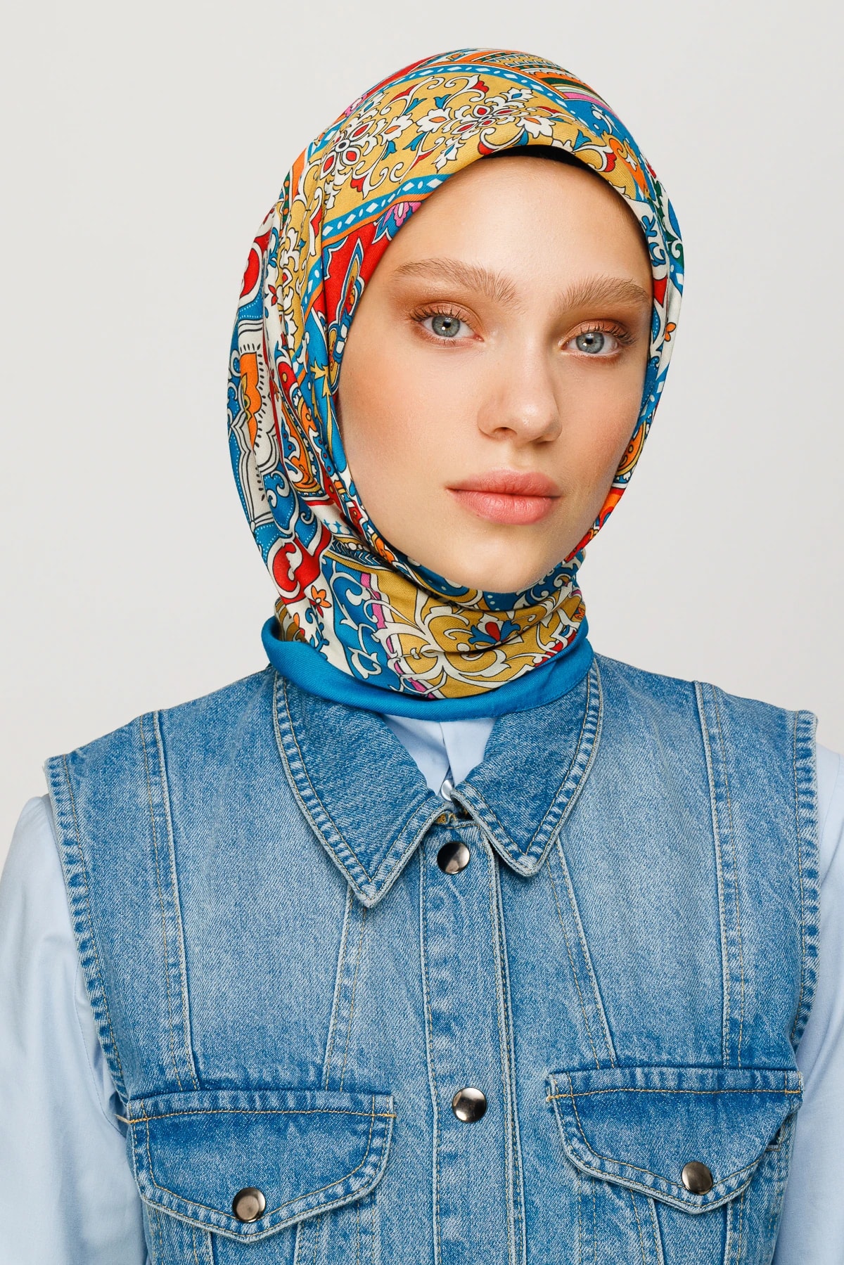 وشاح ناعم رقمي بنقشة 40 رقعة - أزرق