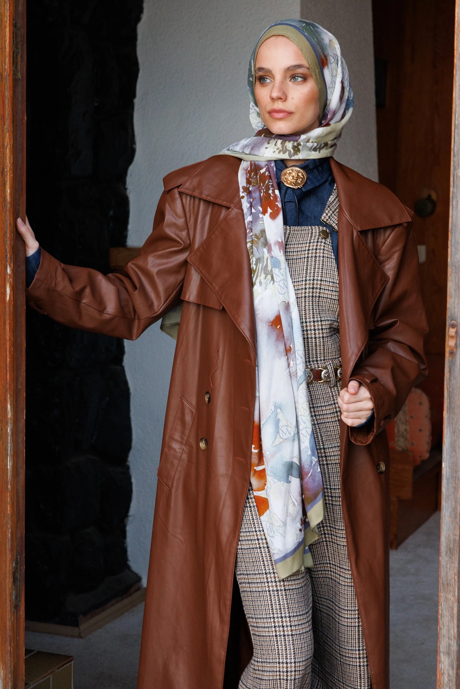 شال رامي بنمط MC - الخزامى