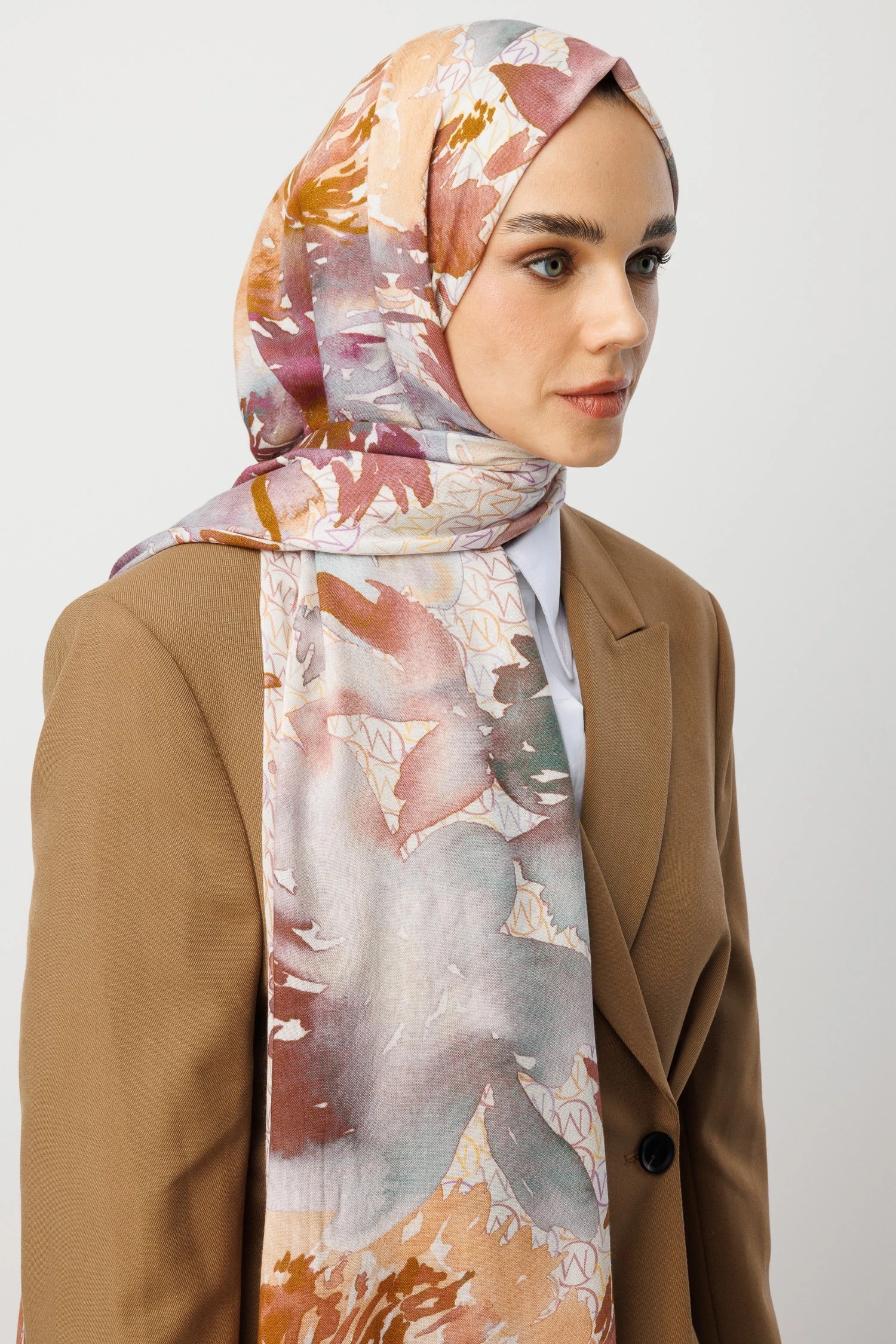 شال رامي بنمط MC - الفانيليا