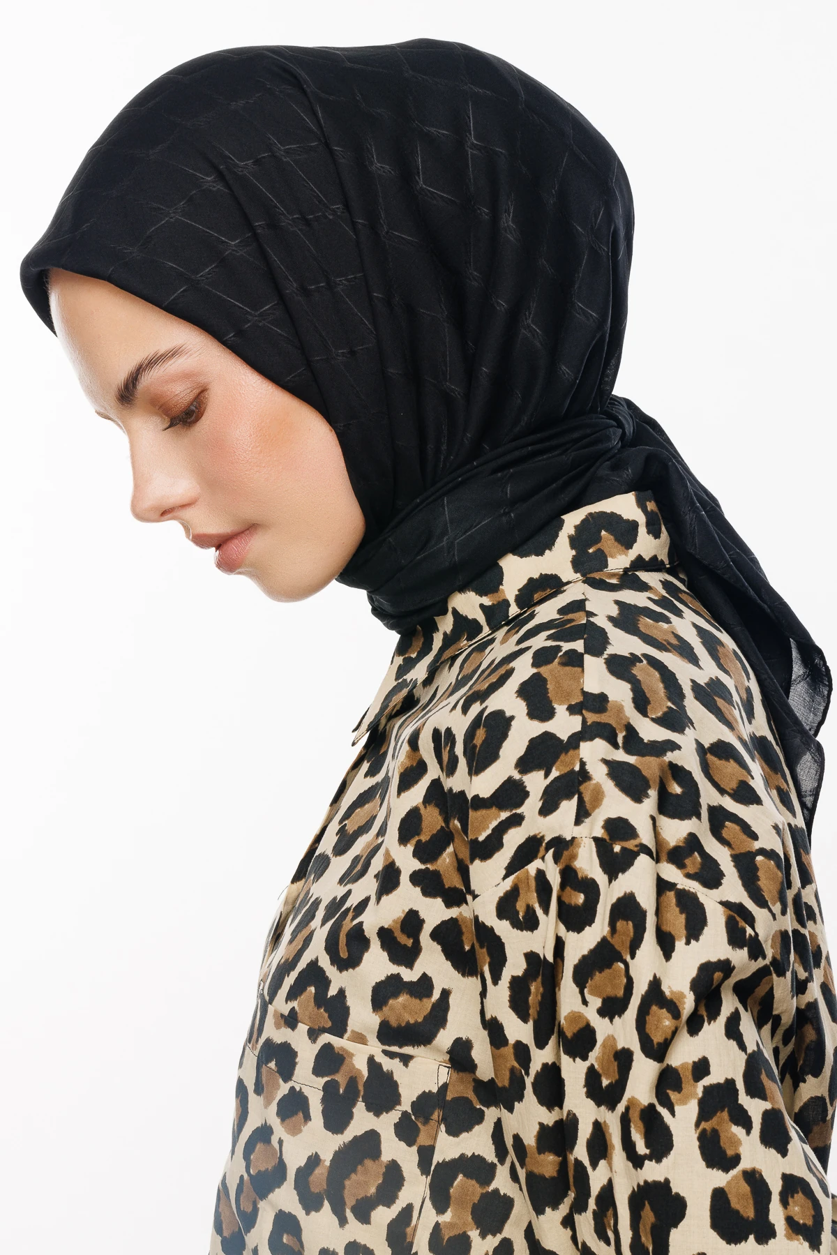 وشاح جاكار من الخيزران