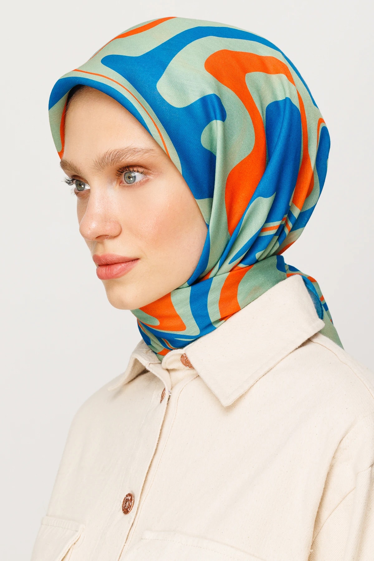 وشاح ميرا الرقمي الناعم