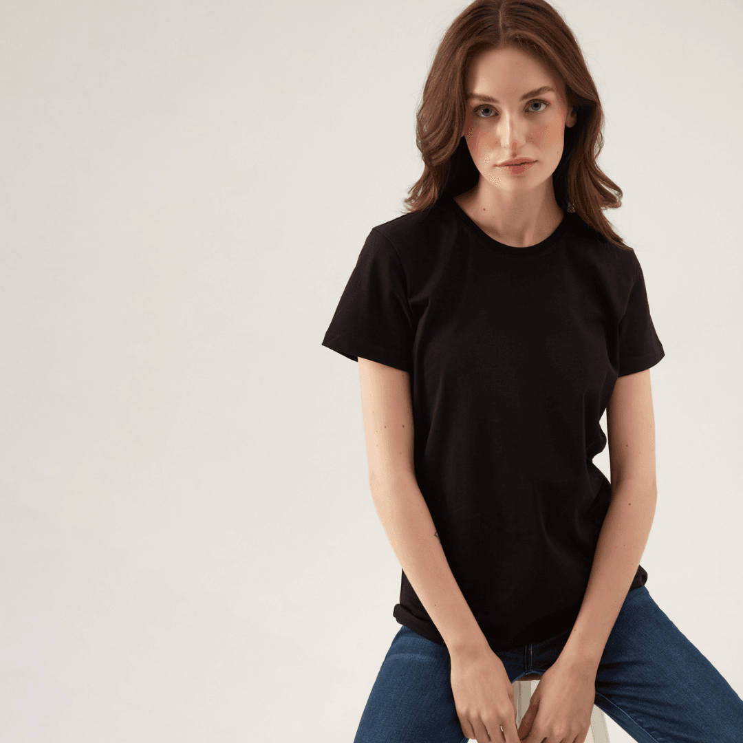 Kadın Normal Fit Siyah Bisiklet Yaka T-Shirt
