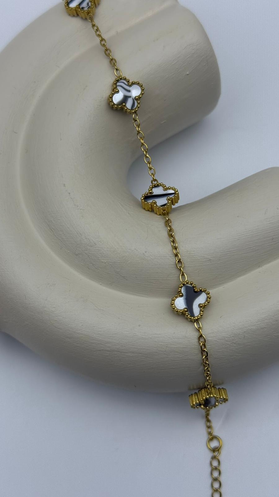 Çelik Yonca Bileklik