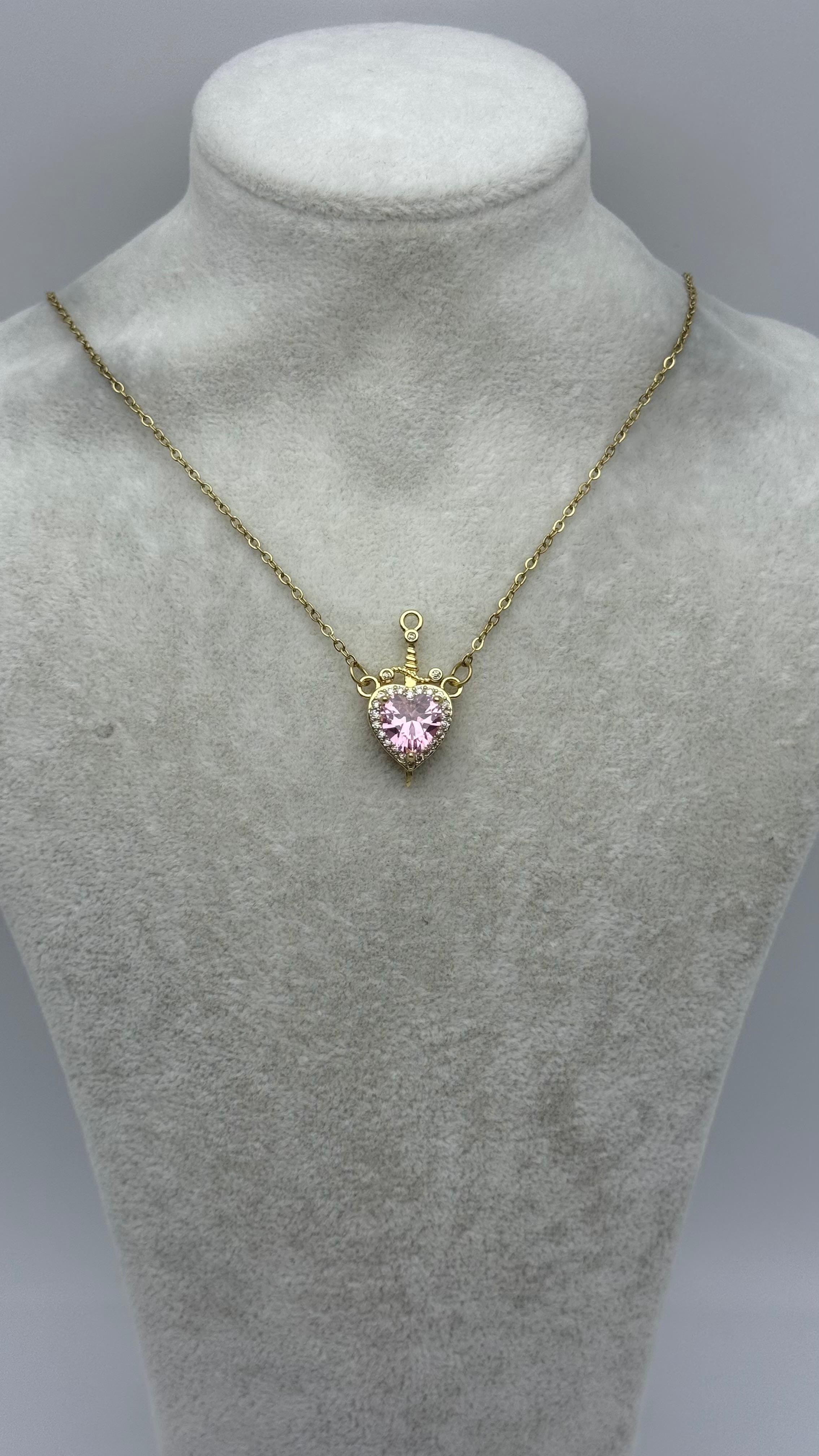 Çelik Çıtır Kolye