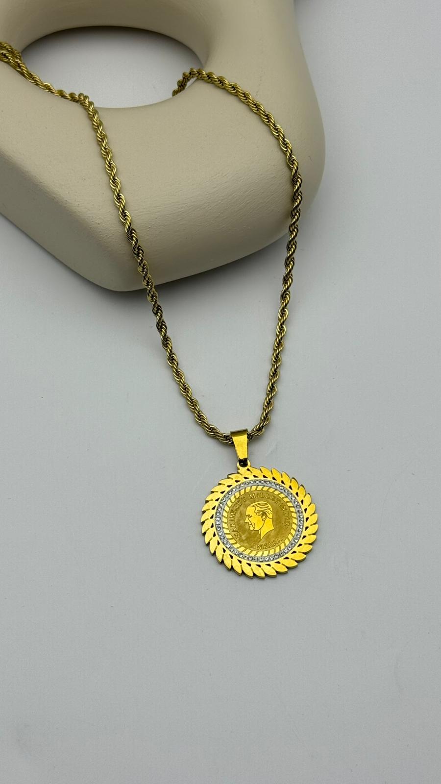 Çelik Tam Burgu Kolye