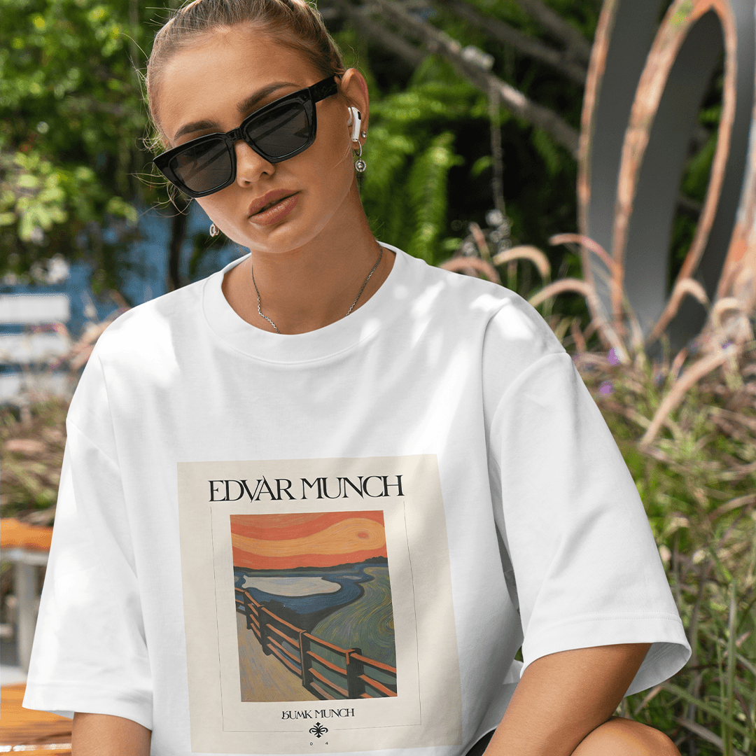 Edvard Munch Oversized T-Shirt