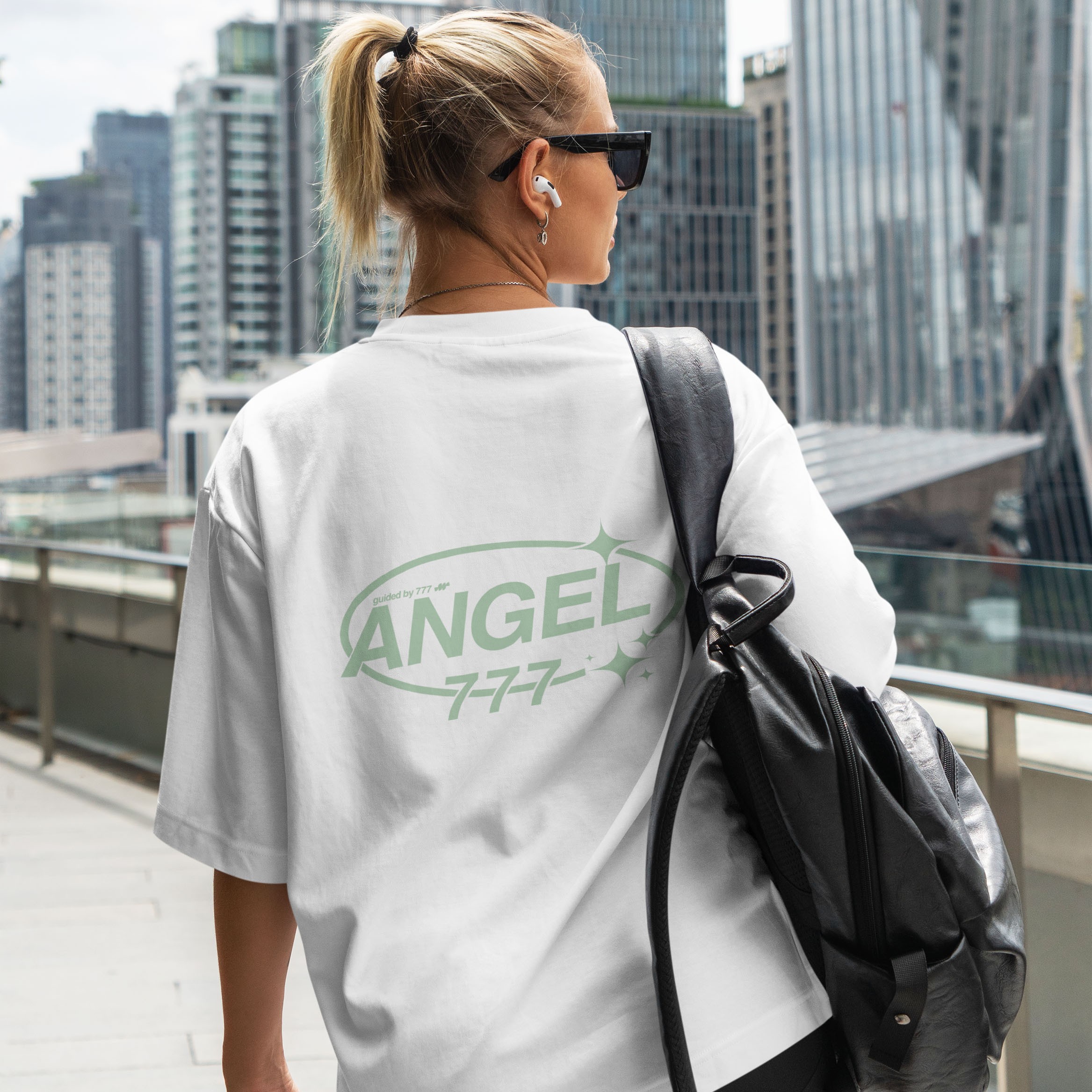Angel Minimal Sırt Baskılı Oversized T-Shirt