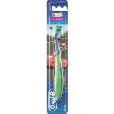 Oral-B Çocuk Diş Fırçası Cars Arabalar Temalı (3-5 Yaş)