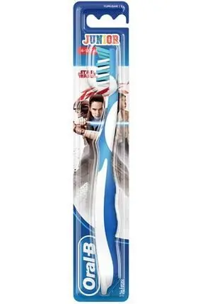 Oral-B Çocuk Diş Fırçası Star Wars Temalı (6-12 Yaş) ürün ambalajı