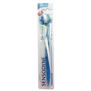 Sensodyne Çok Yönlü Koruma Diş Fırçası Yumuşak ürün ve ambalaj