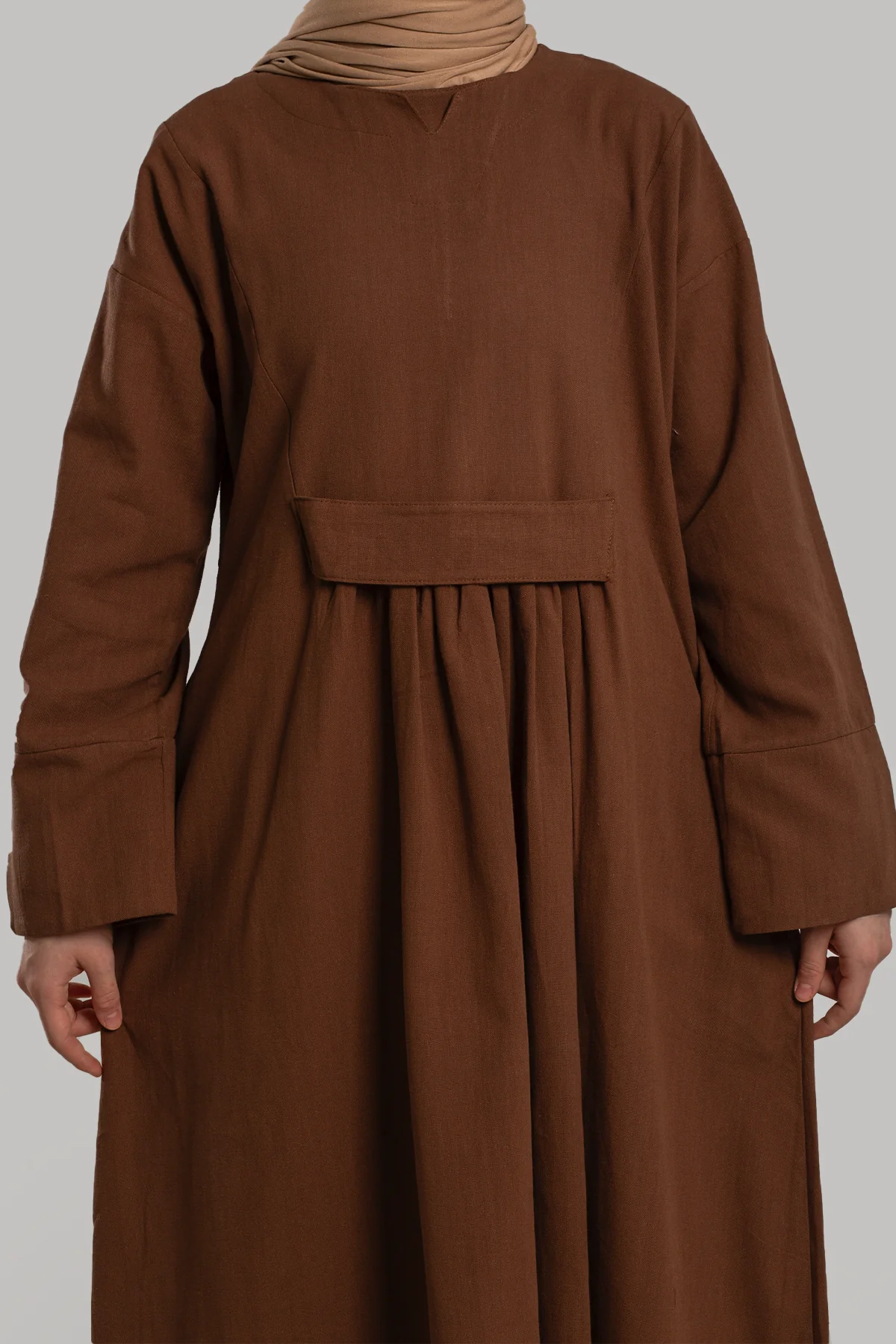 MİNİMAL PİLELİ KETEN ELBİSE