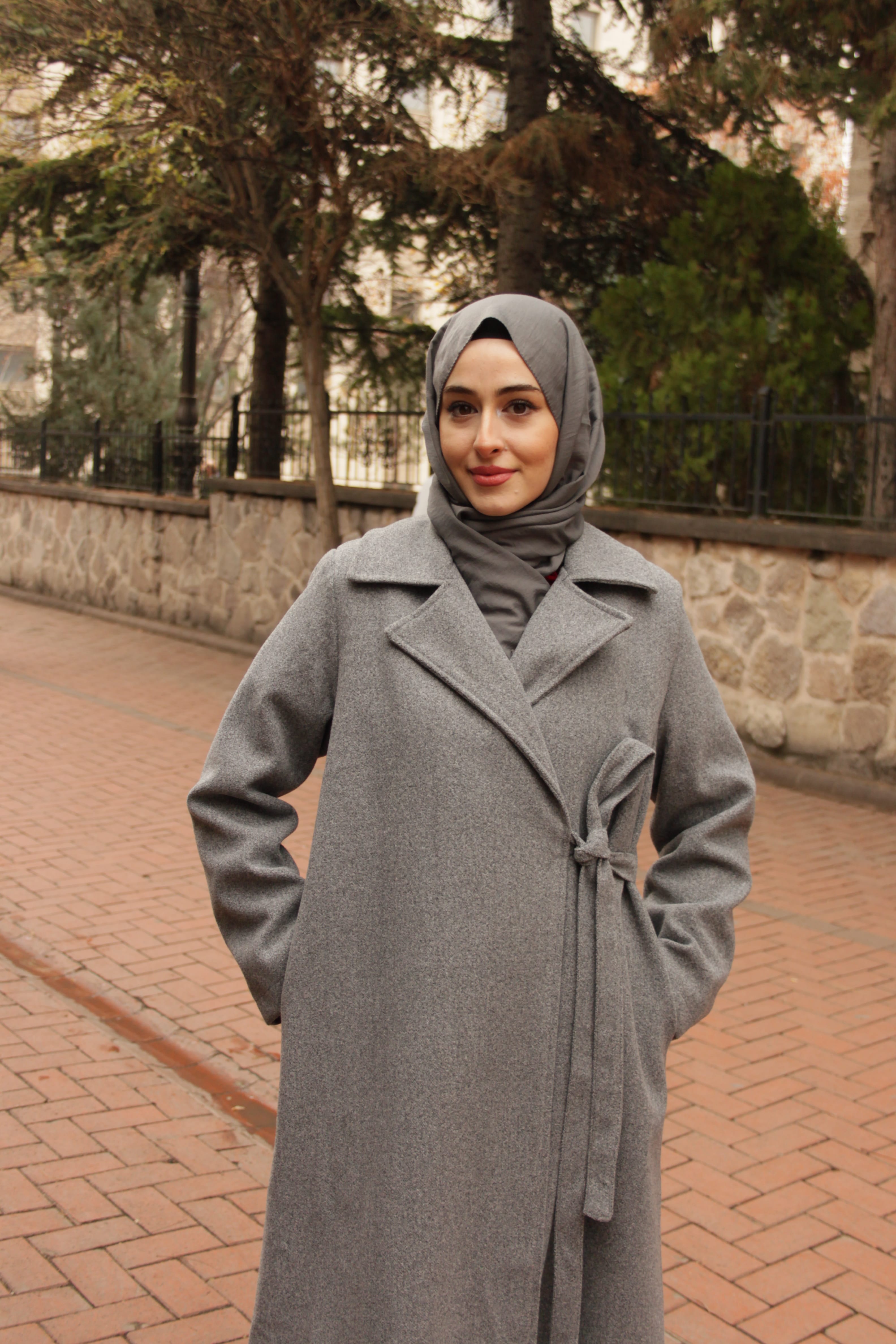 YANDAN BAĞLAMALI KABAN - Gri