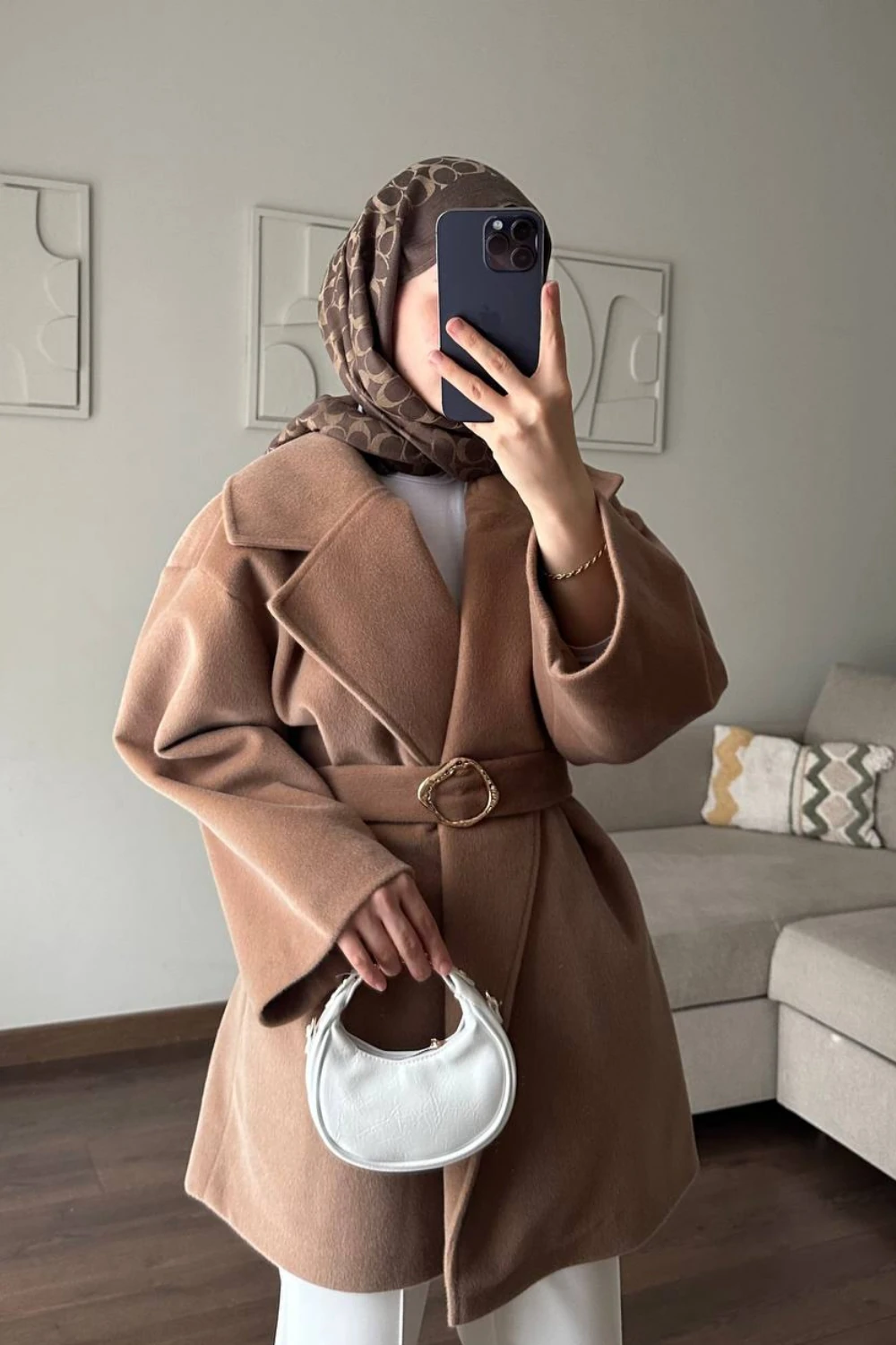 KUŞAKLI ANGORA KABAN