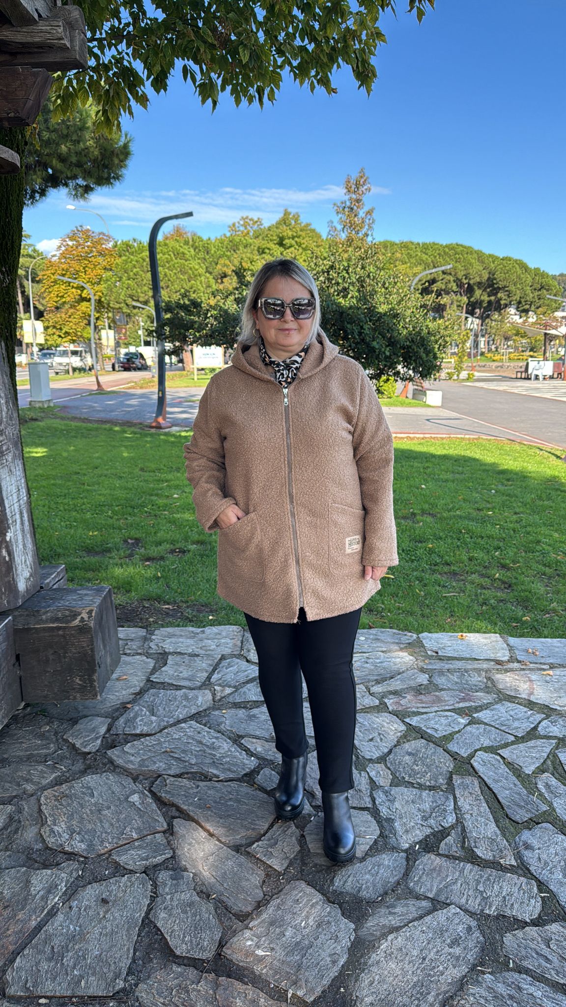 Yumoş Buklet Hırka 