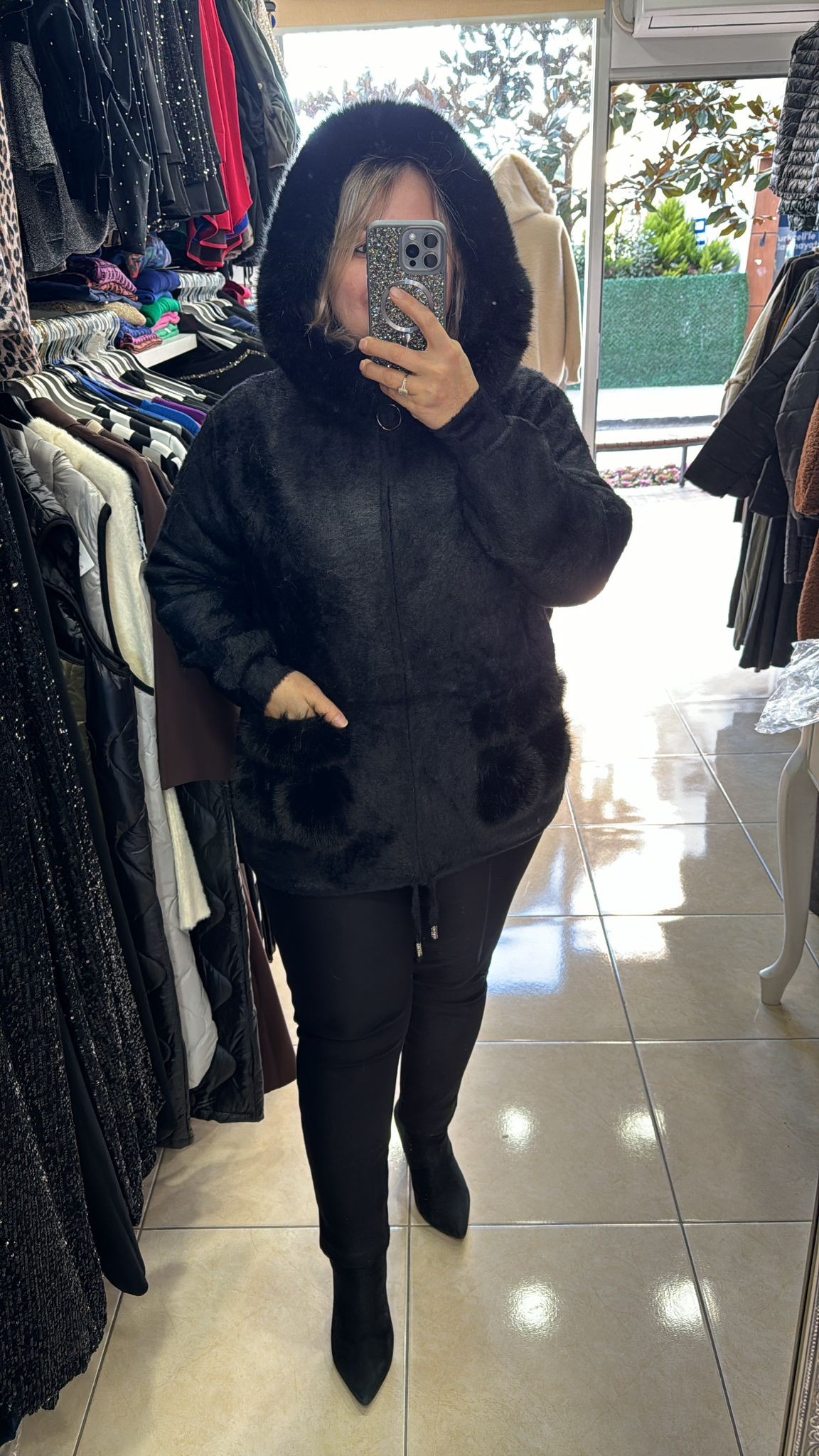 Kürk Cep Detaylı Angora Hırka