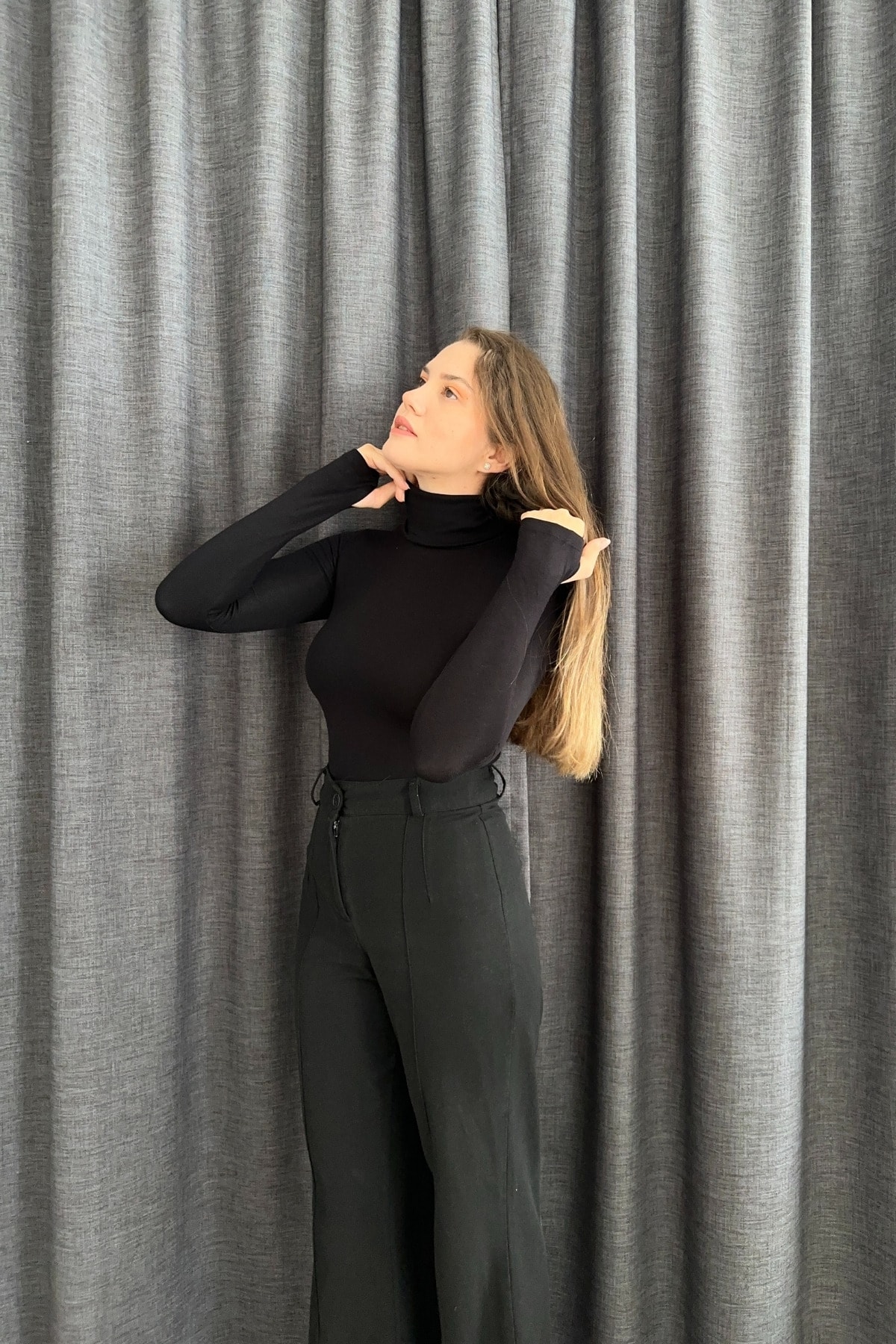 Dik Yaka Oysho Basic Bluz - Siyah