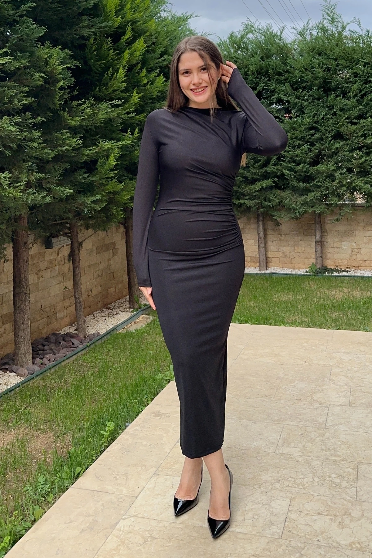 Bisiklet Yaka Drapeli Dalgıç Kumaş Maxi Yırtmaçlı Elbise