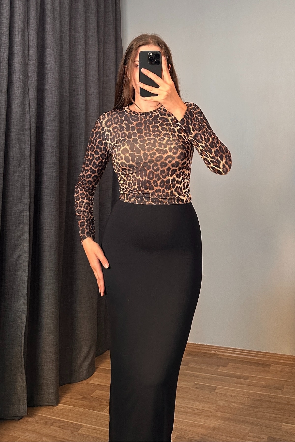 Bisiklet Yaka Leopar Desen Crop Bluz