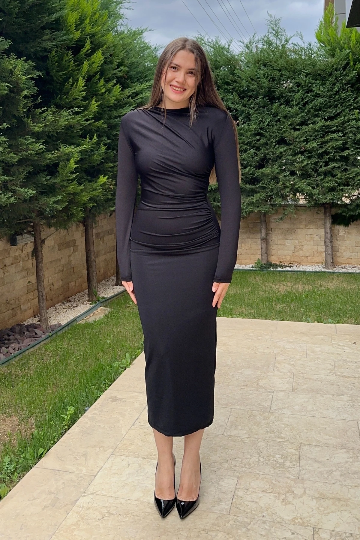 Bisiklet Yaka Drapeli Dalgıç Kumaş Maxi Yırtmaçlı Elbise - Siyah