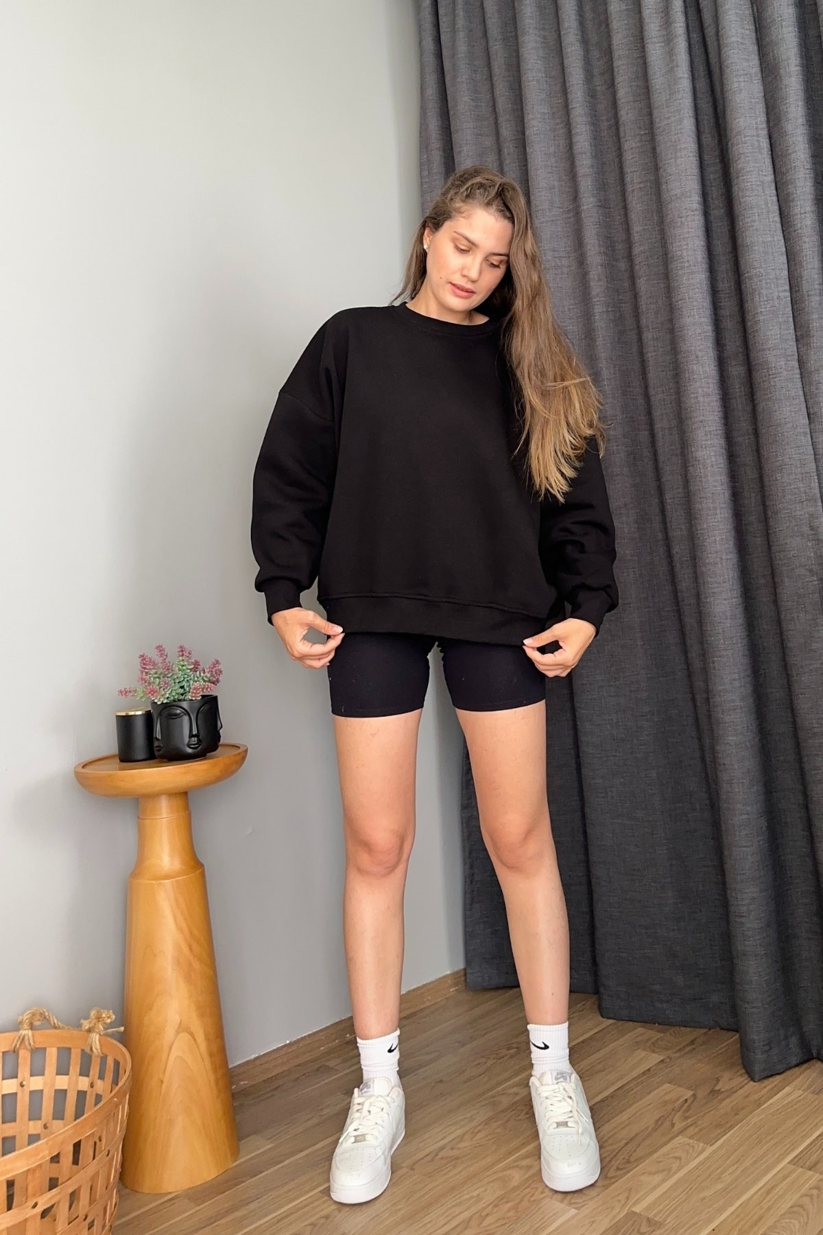 Bisiklet Yaka Oversize Sweatshirt - Siyah