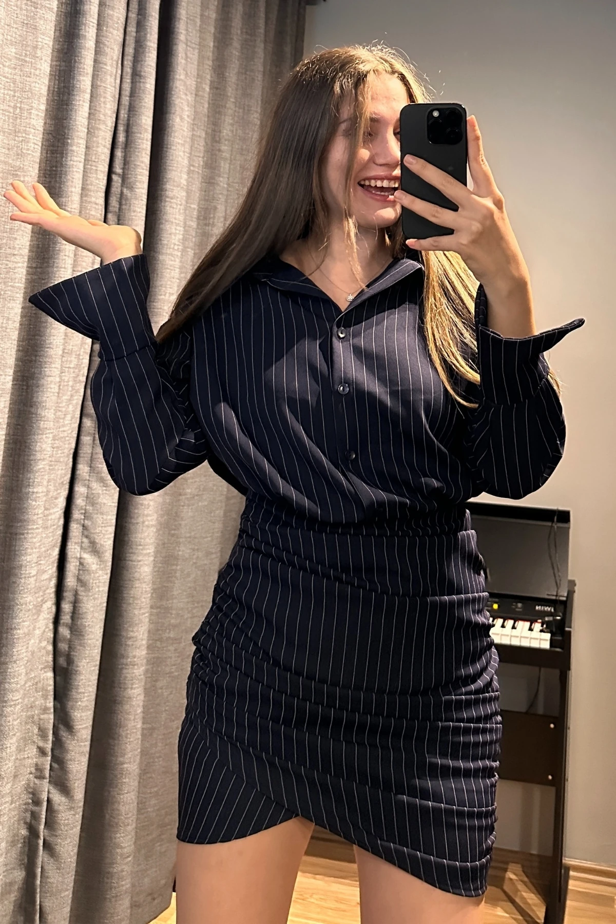 Belden Oturtmalı Çizgili Gömlek Elbise