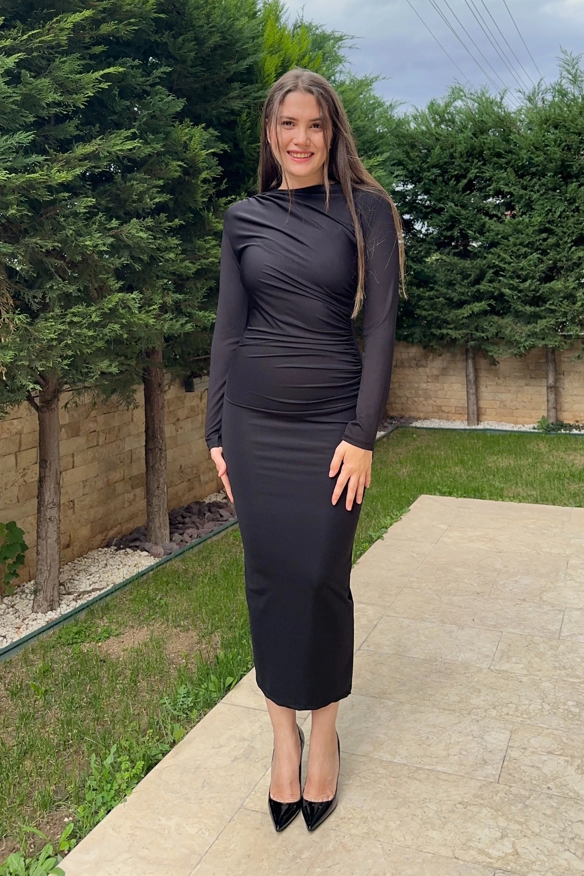 Bisiklet Yaka Drapeli Dalgıç Kumaş Maxi Yırtmaçlı Elbise