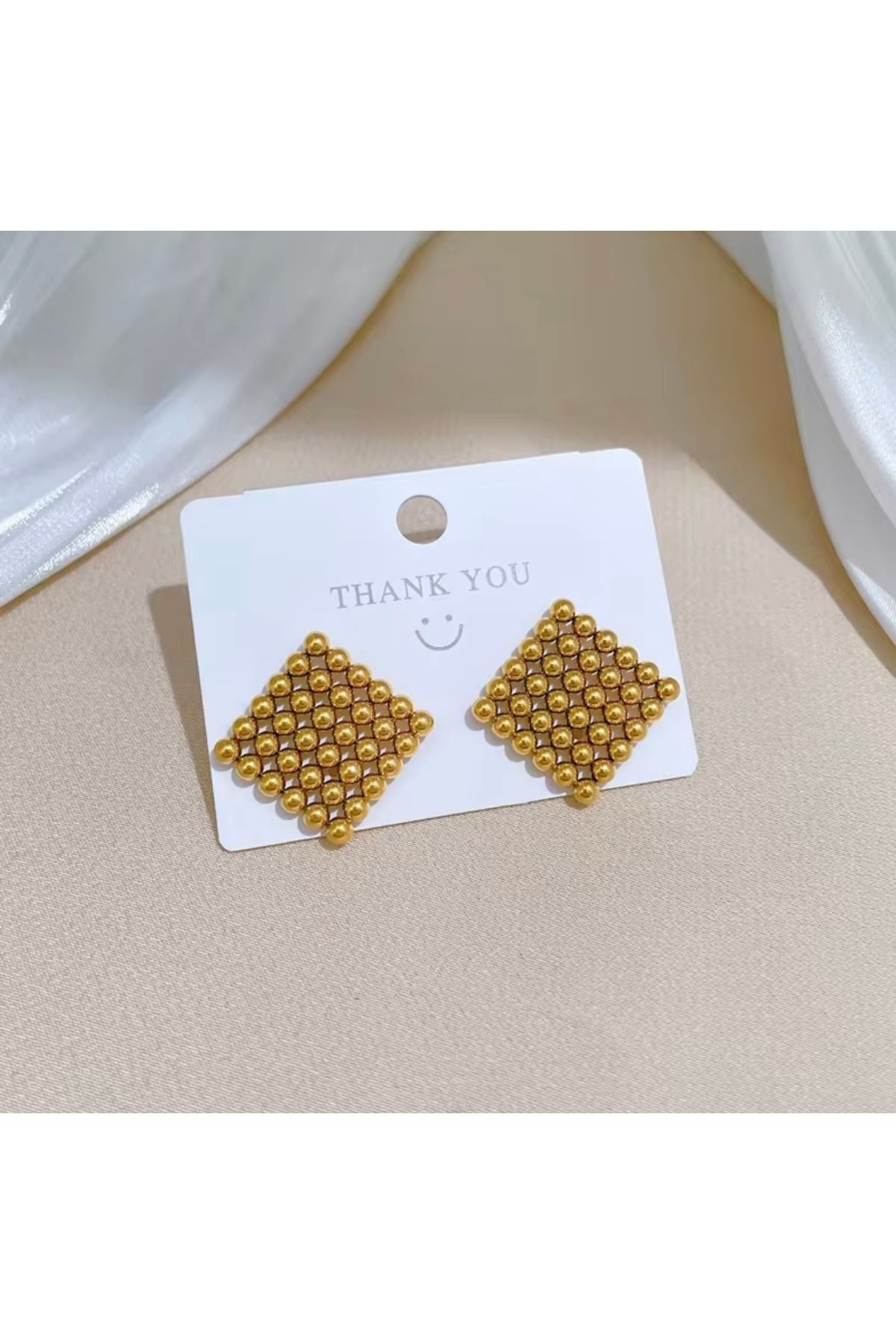 Paslanmaz Çelik Gold Renk Kare Küpe