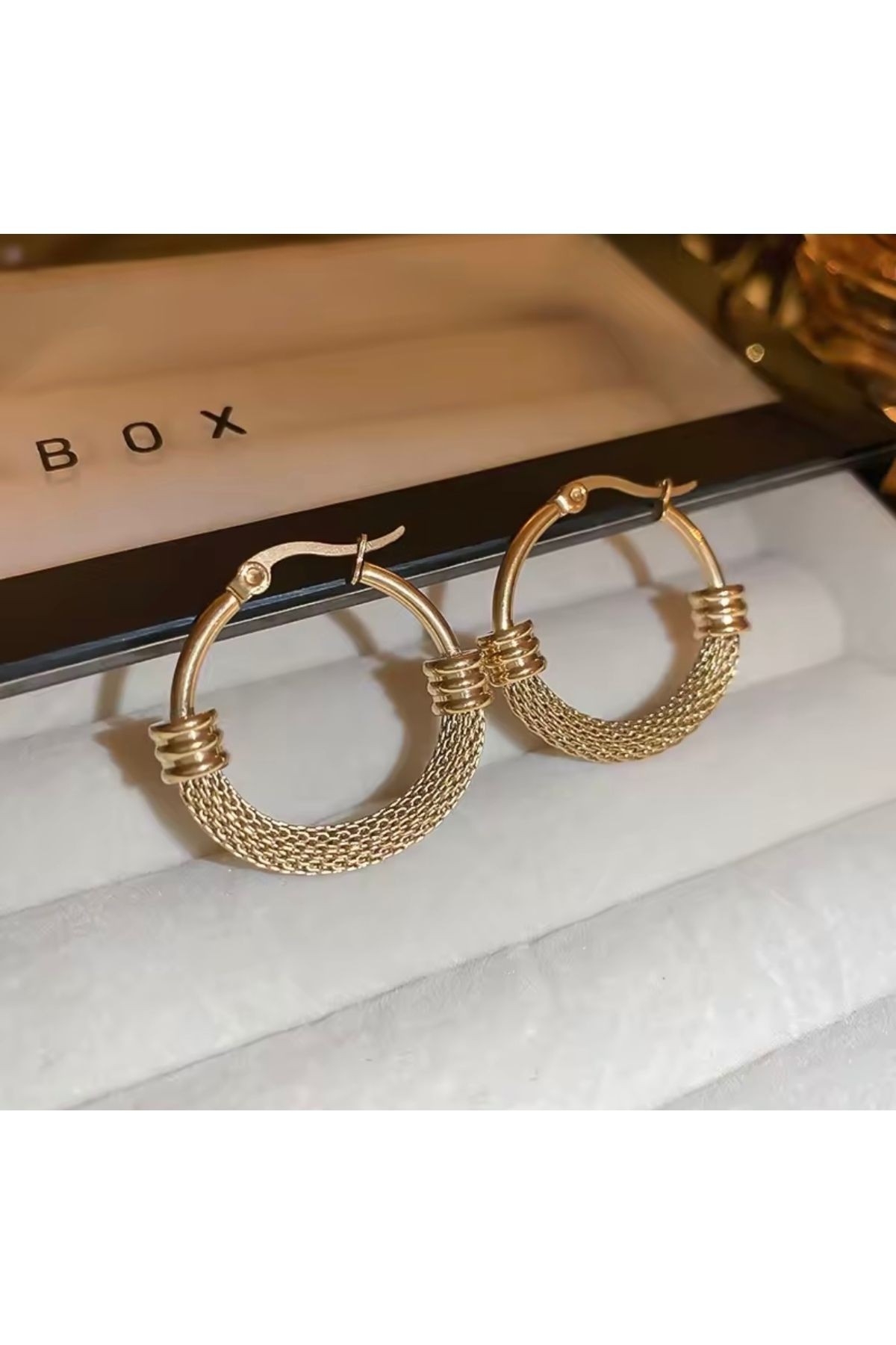 Paslanmaz Çelik Hasır Detaylı Pinterest Gold Halka Küpe