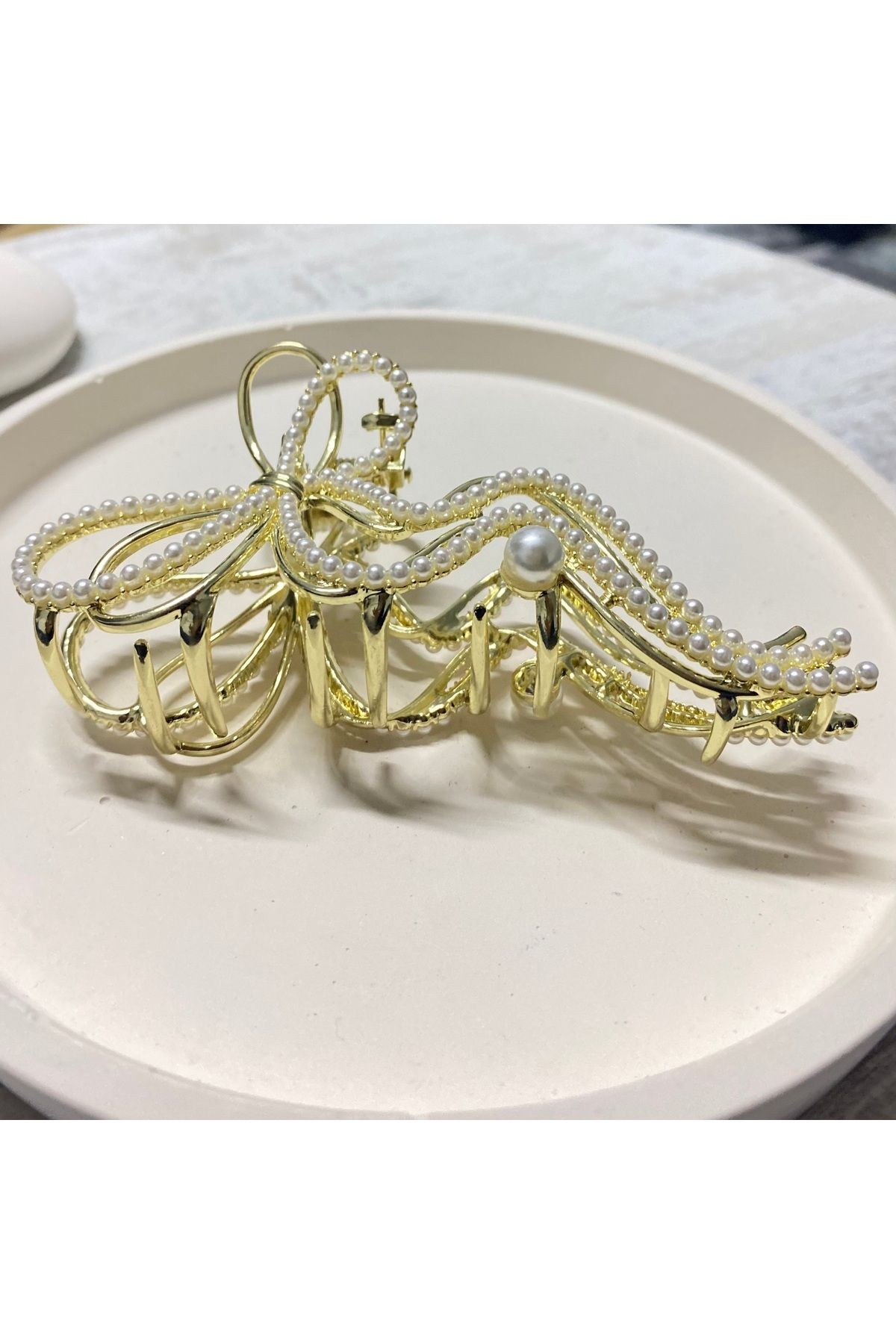 İncili Kurdele Desenli Şık Metal Toka